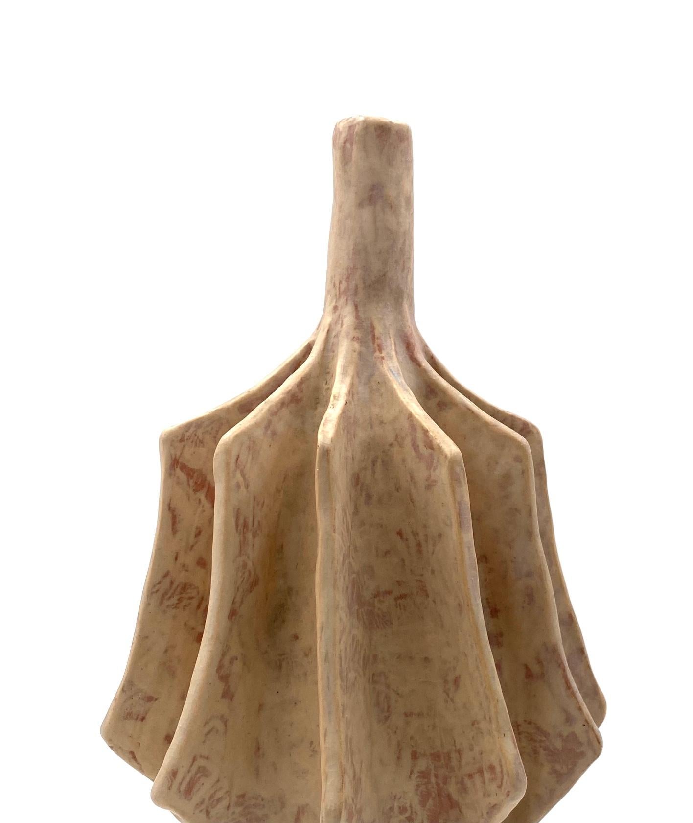 Organic modern white earthenware vase, France 1970s in vendita 10