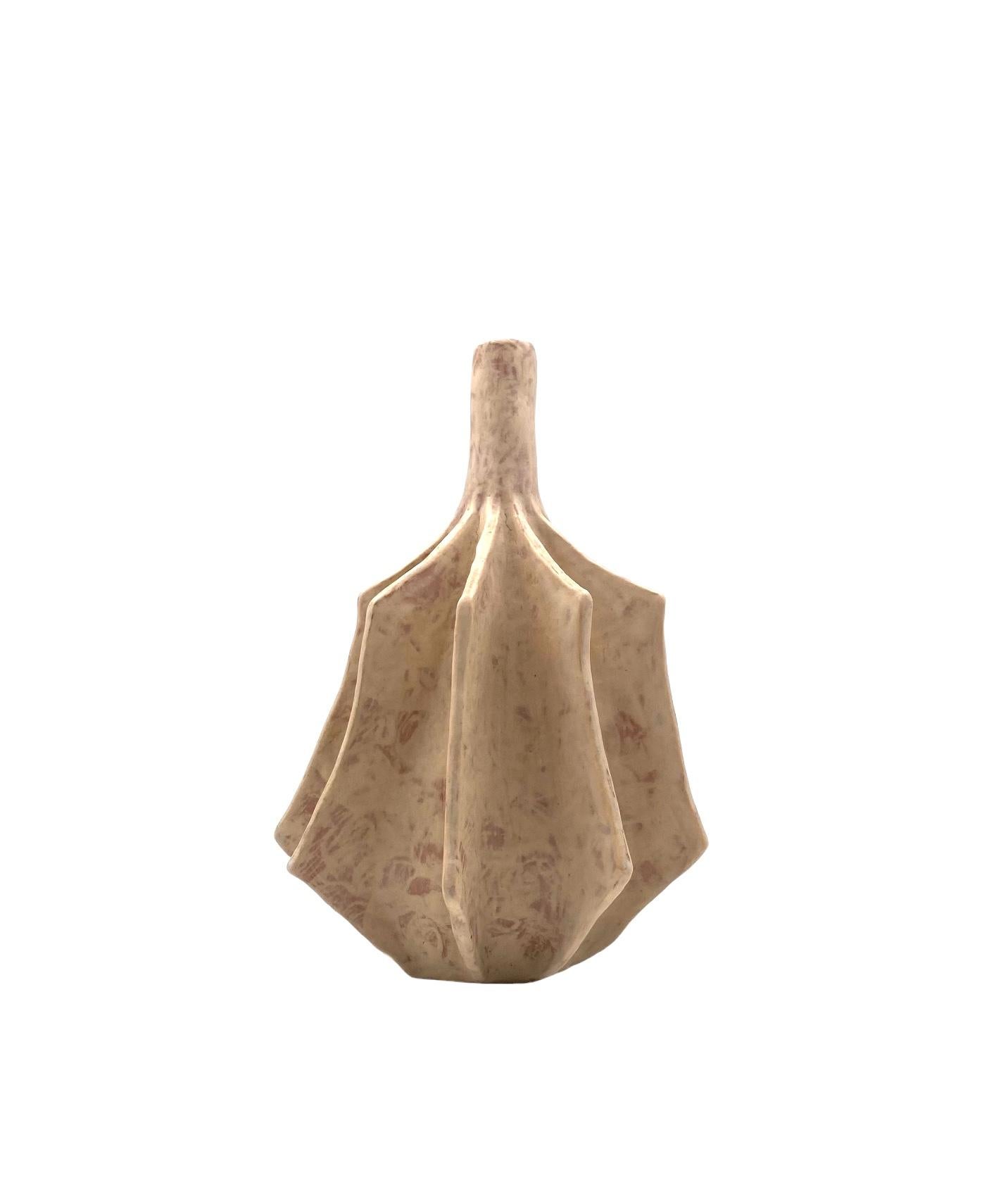 Organic modern white earthenware vase, France 1970s in vendita 2