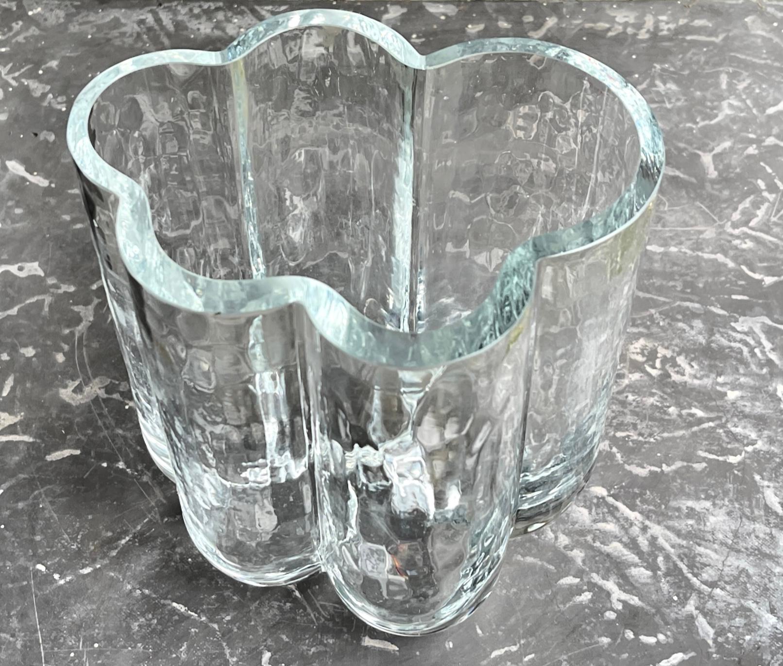 Scandinavian Modern Crystal Cloud Vase, c. 1970s Free-Form Studio Glass For Sale 2