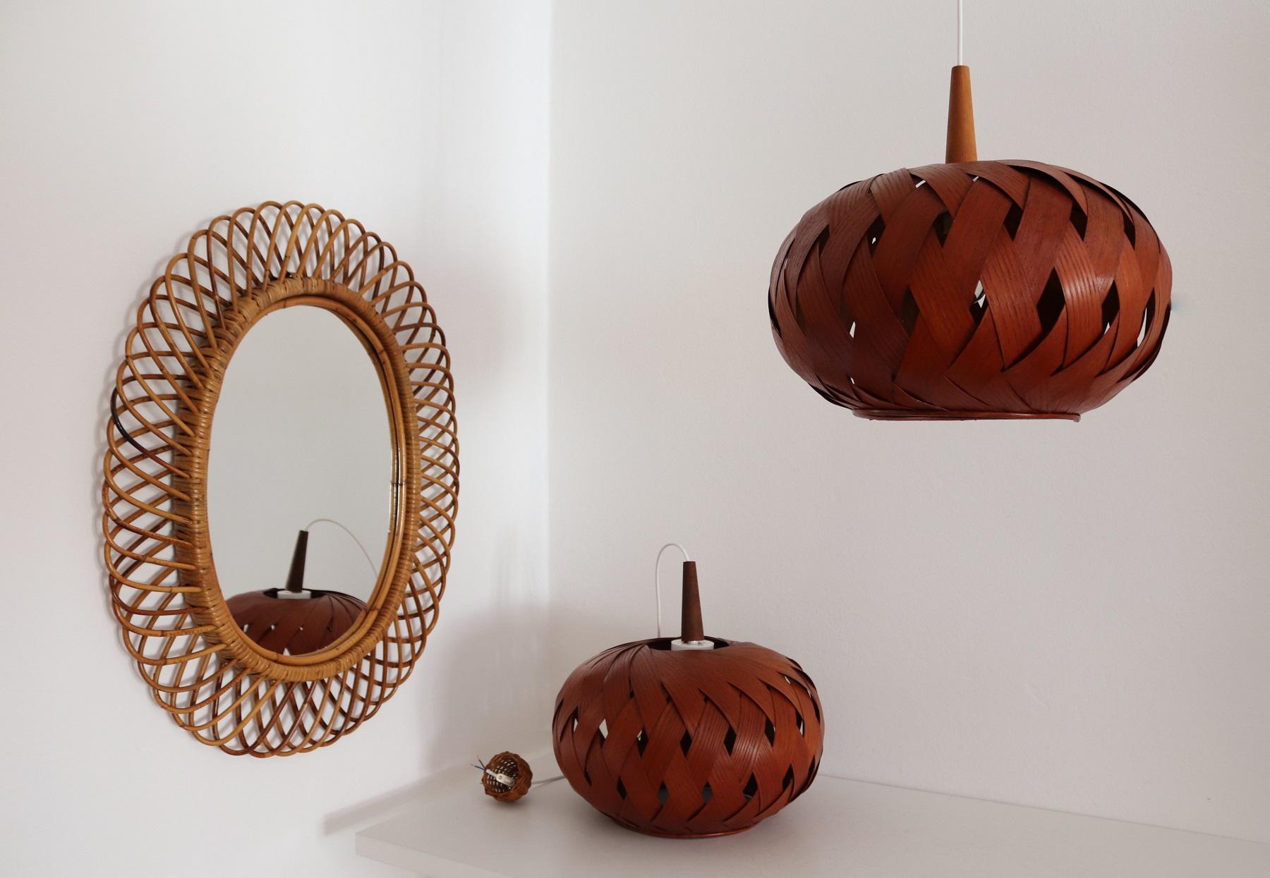 Organic Modernist Natural Teak Wood Veneer and Wicker Pendant Lamp, 1960s For Sale 6