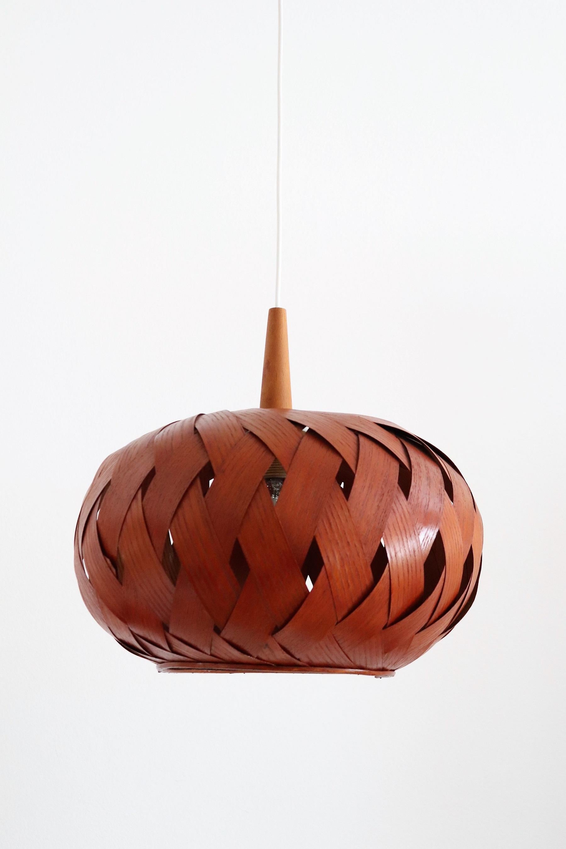 Swedish Organic Modernist Natural Teak Wood Veneer and Wicker Pendant Lamp, 1960s For Sale