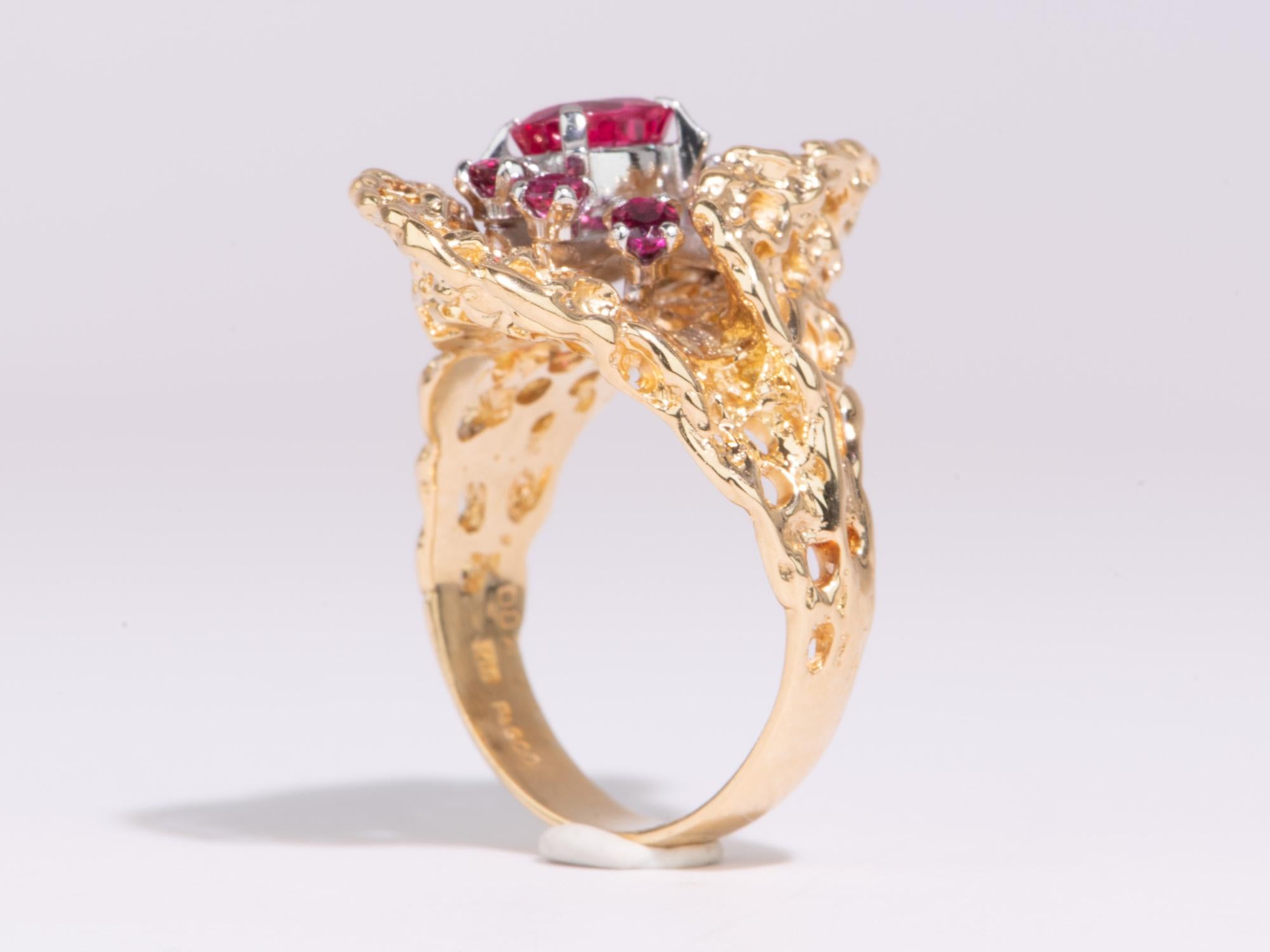 Statement-Ring im organischen modernistischen Stil mit Turmalin-Cluster aus 18 Karat Gold V1106 für Damen oder Herren im Angebot