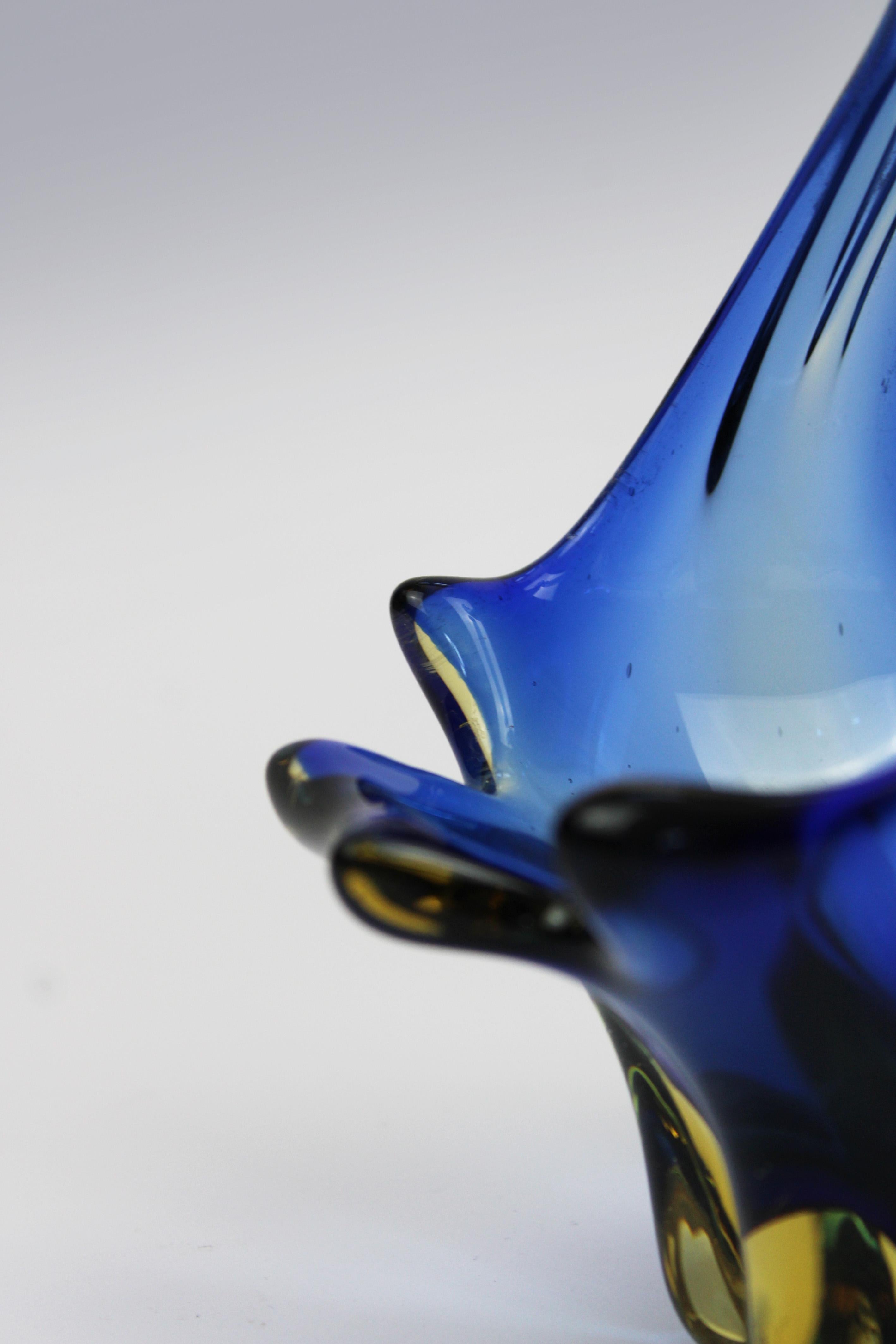 Organische Murano Schale floral Blau gelb 20. Jahrhundert Italien im Angebot 1