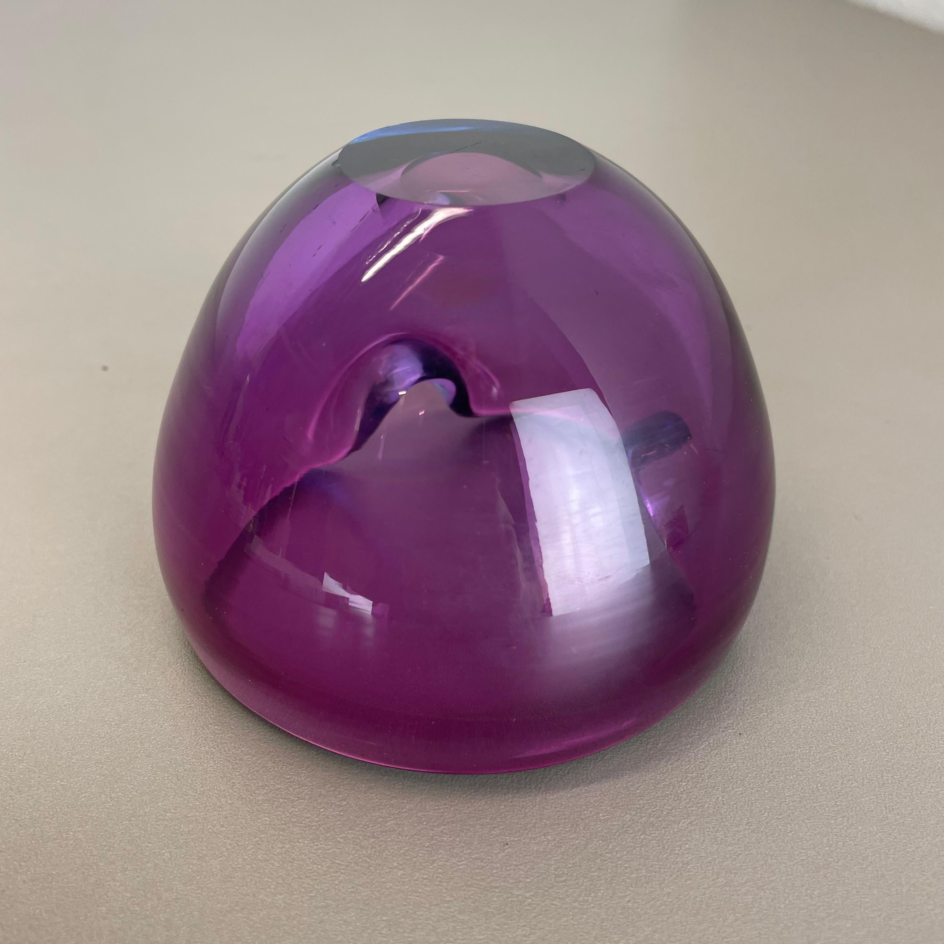 Cendrier en verre organique de Murano « violet » avec éléments en forme de coquille de bol, Murano, Italie, 1970 en vente 9