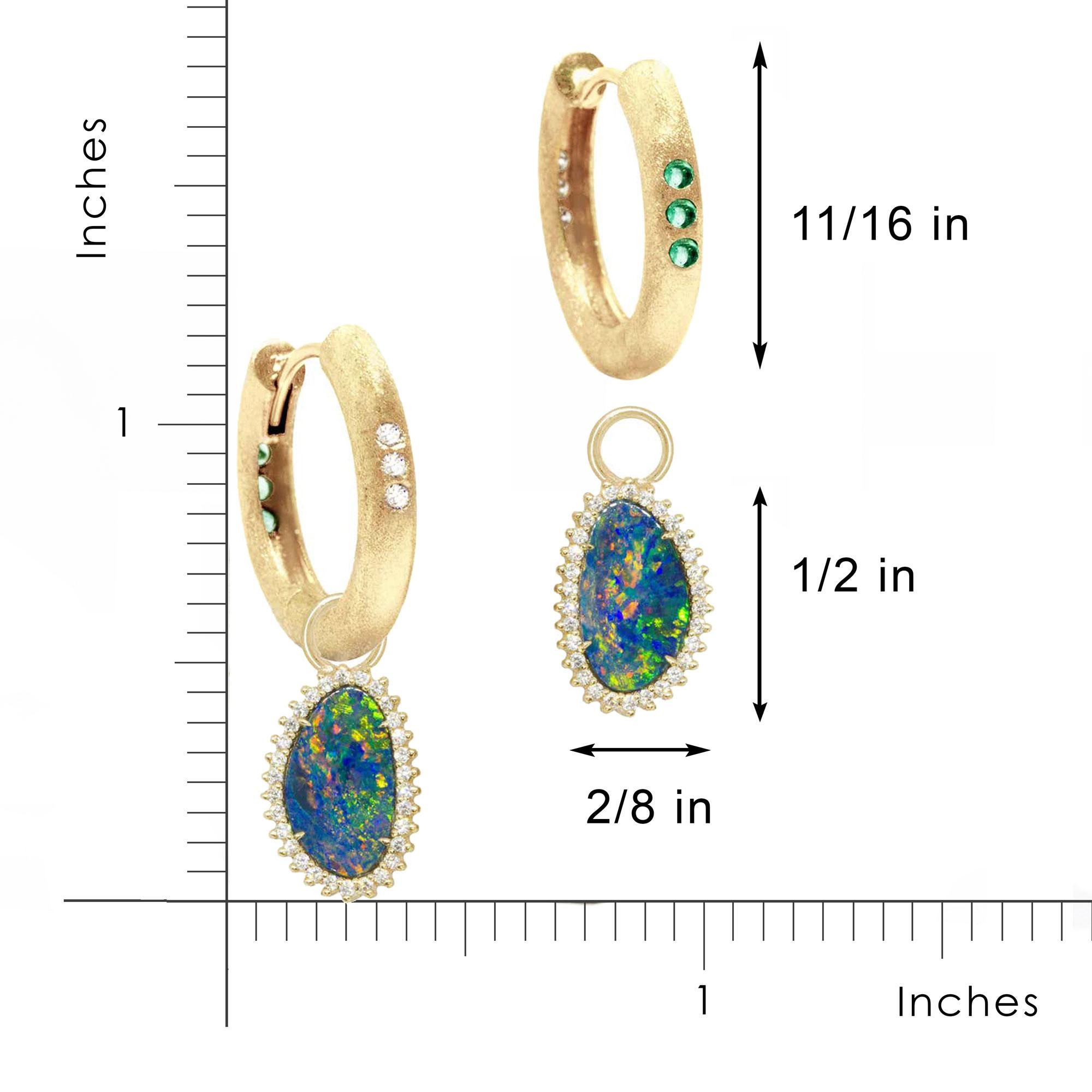 Organic Opal Charms et The Zen Boucles d'oreilles réversibles Huggies en or 18 carats Neuf - En vente à Denver, CO