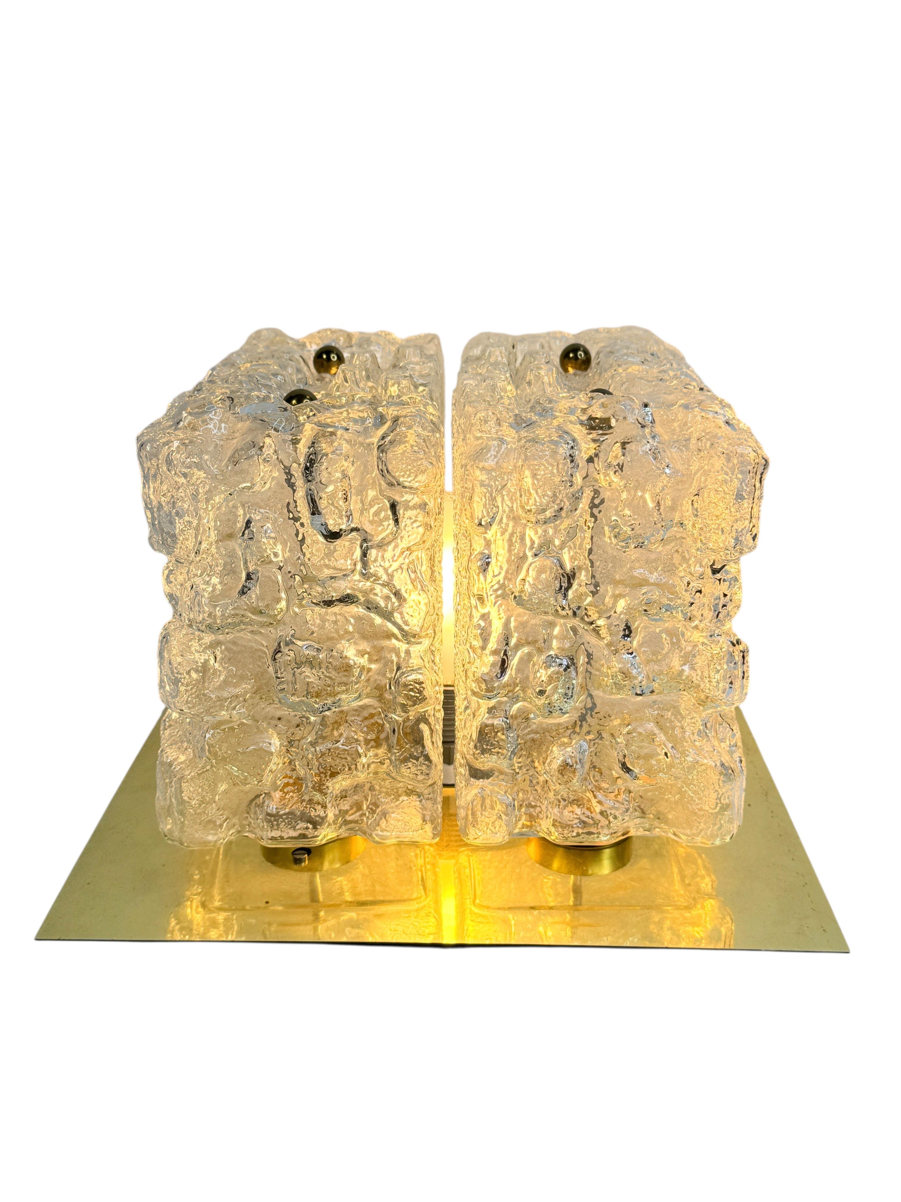 Plafón empotrable Limburg de latón y cubo de cristal con motivos orgánicos, años 70 en Bueno estado para la venta en Nuernberg, DE