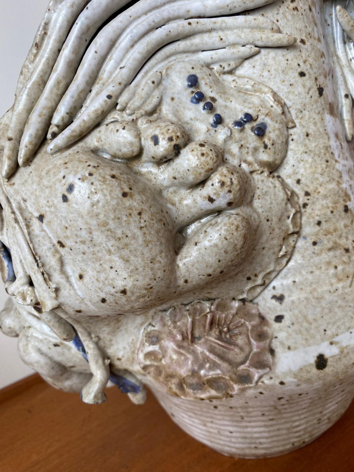 Surrealistische Keramik-Skulptur der Organischen Postmoderne im Angebot 6