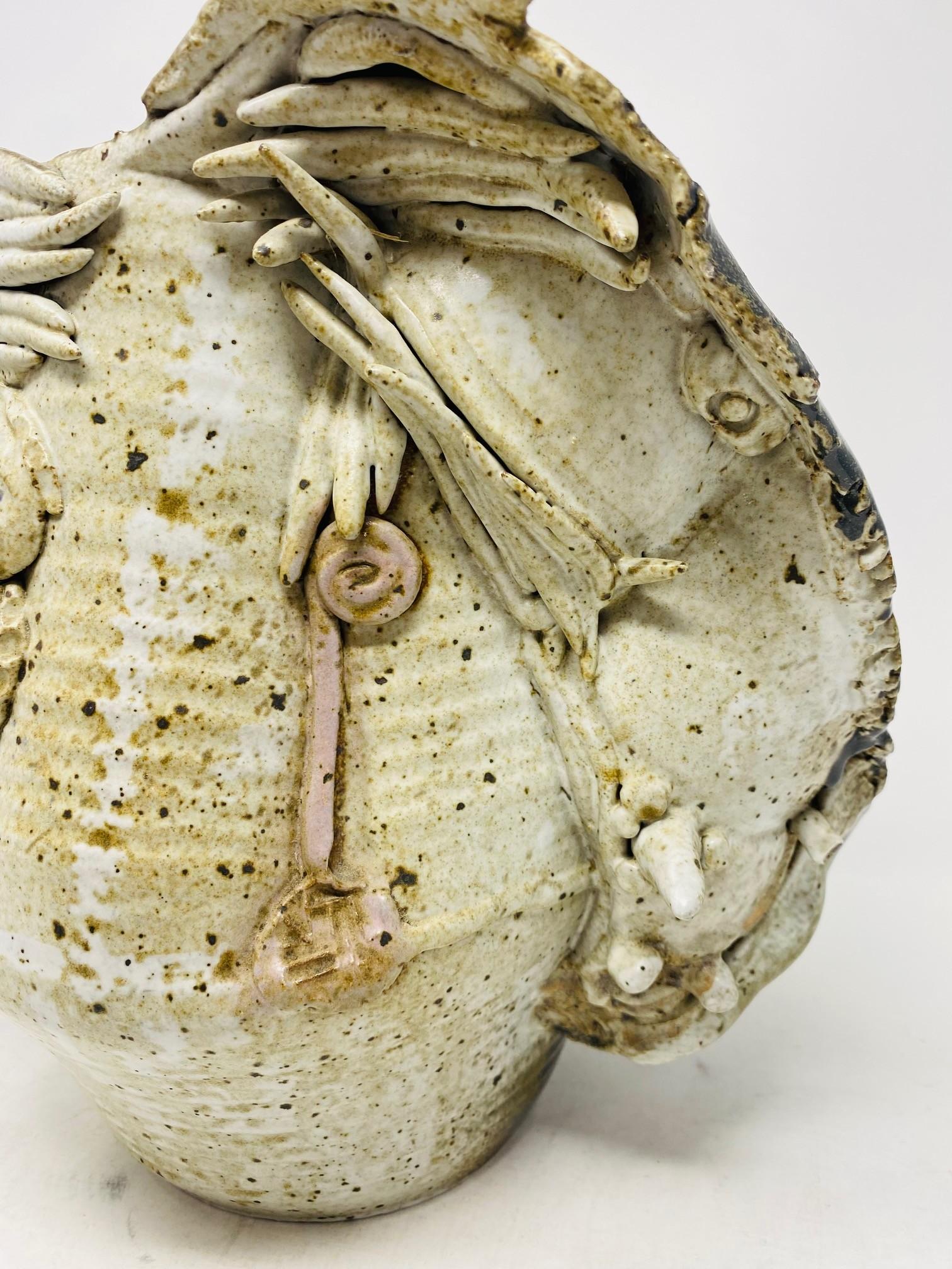 Surrealistische Keramik-Skulptur der Organischen Postmoderne im Angebot 1