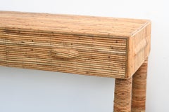 Tavolo consolle in rattan organico con cassetti integrati