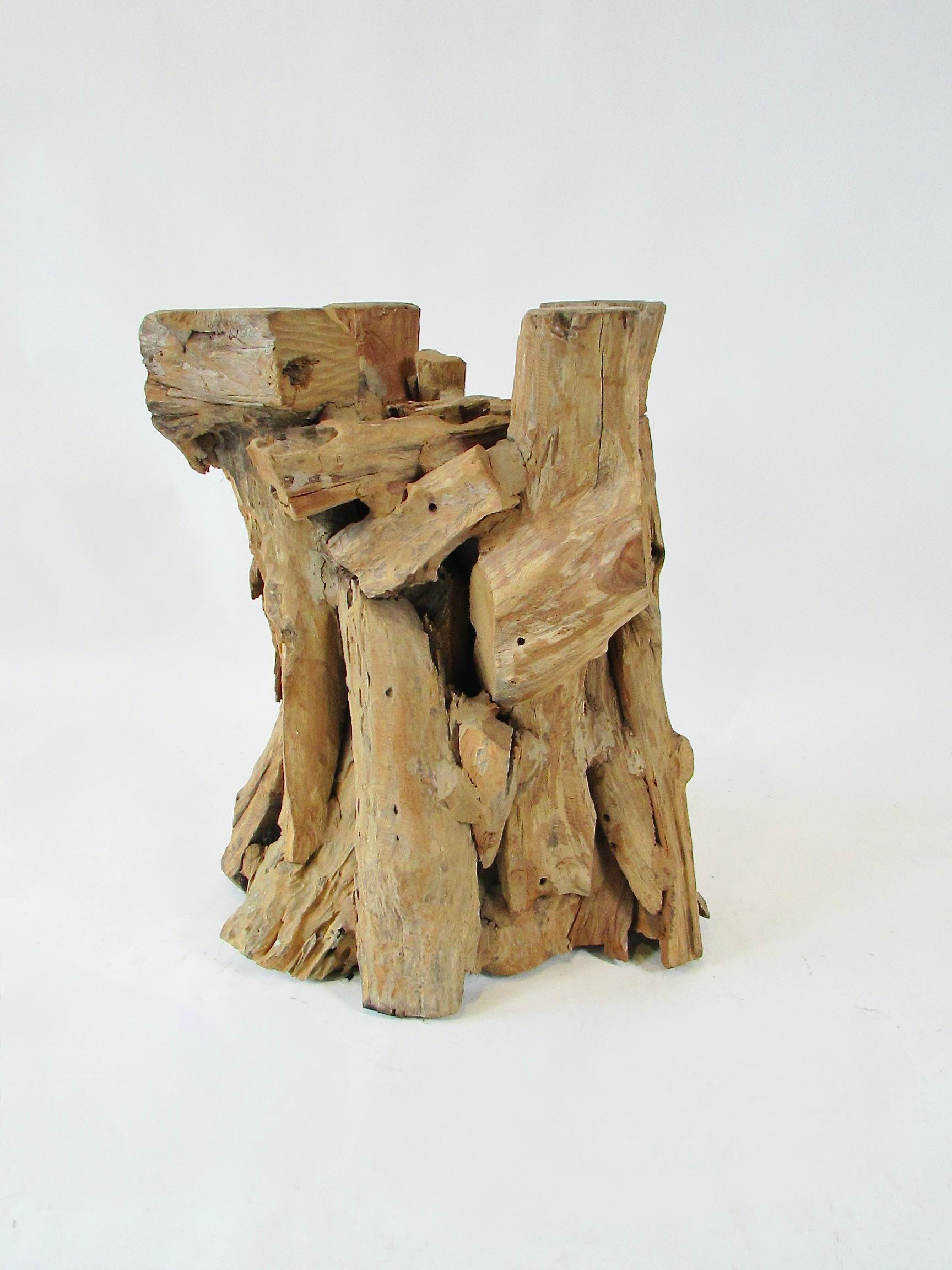 Raíz cruda ecológica y madera de deriva  mesa auxiliar escultura en venta 2