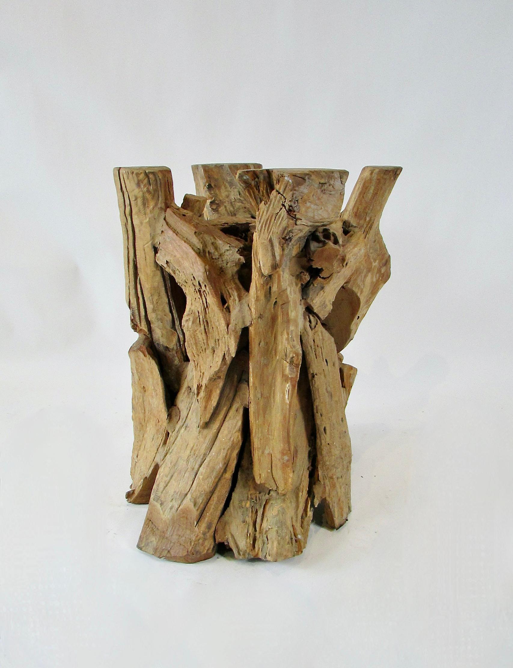 Raíz cruda ecológica y madera de deriva  mesa auxiliar escultura en venta 1