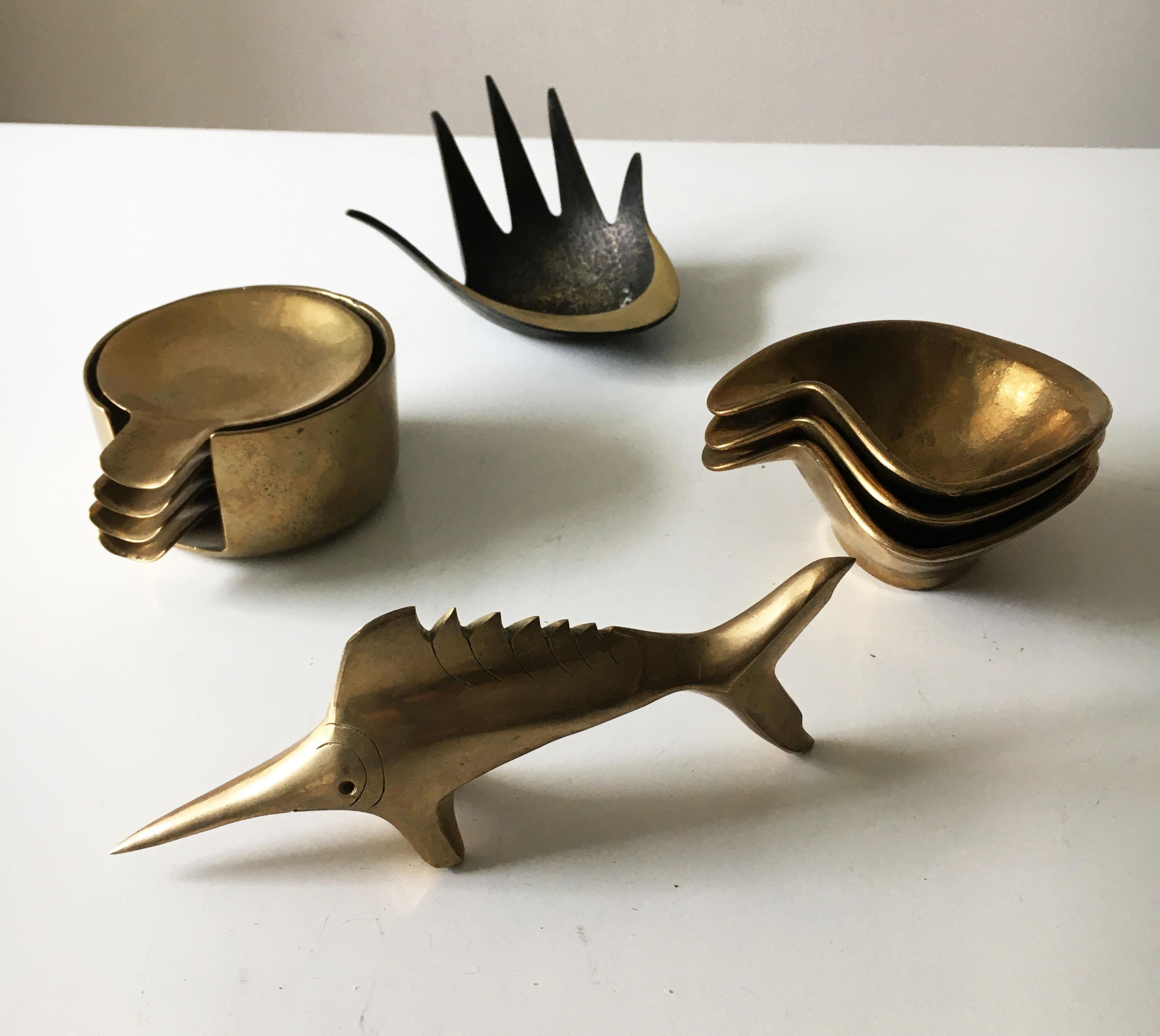 Organic Sculpted Vintage Brass Nesting Ashtrays Set of Three, Austria, 1950s 8