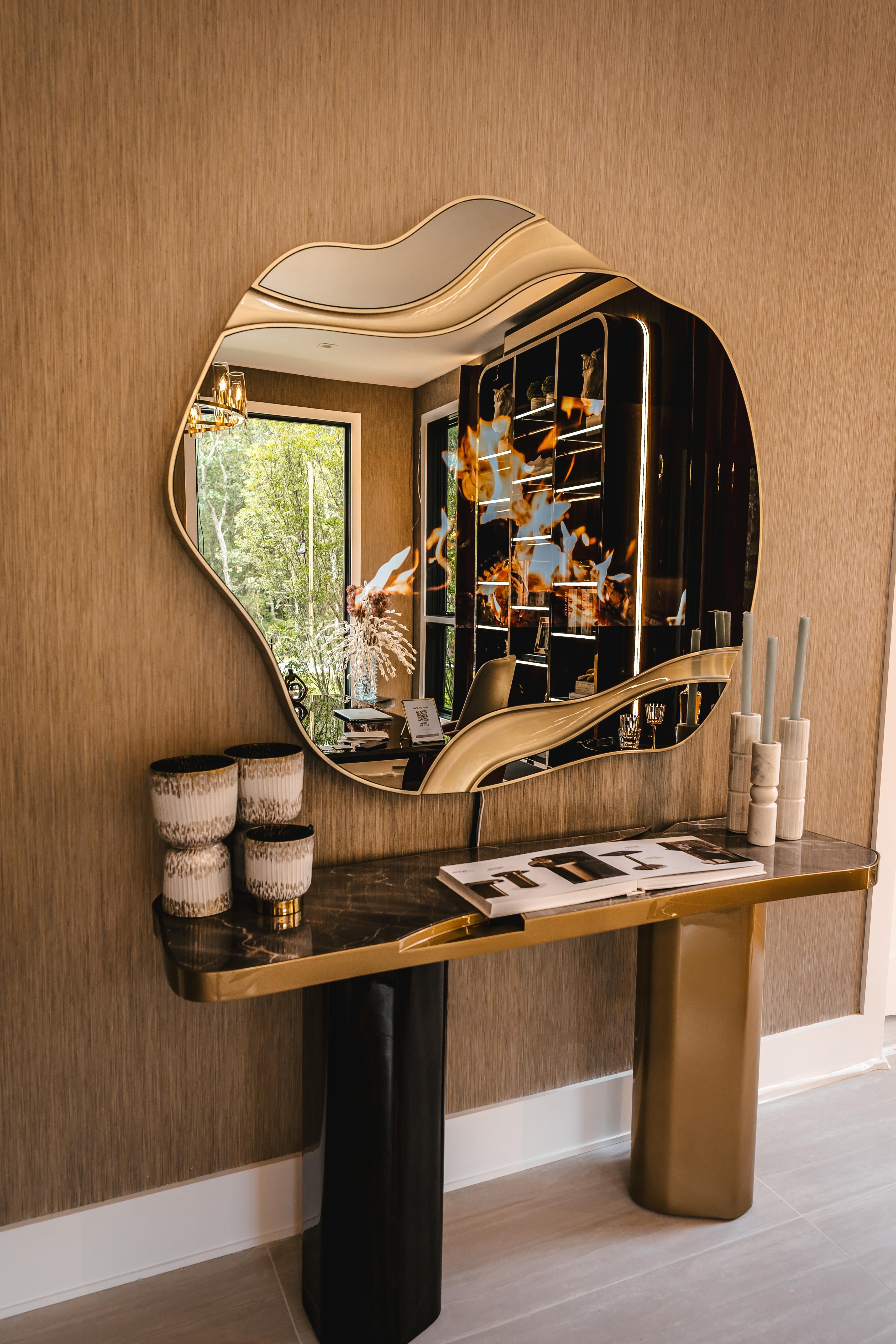 Organic Sculptural Rowan Console With Emperador Marble In New Condition For Sale In Freamunde, PT