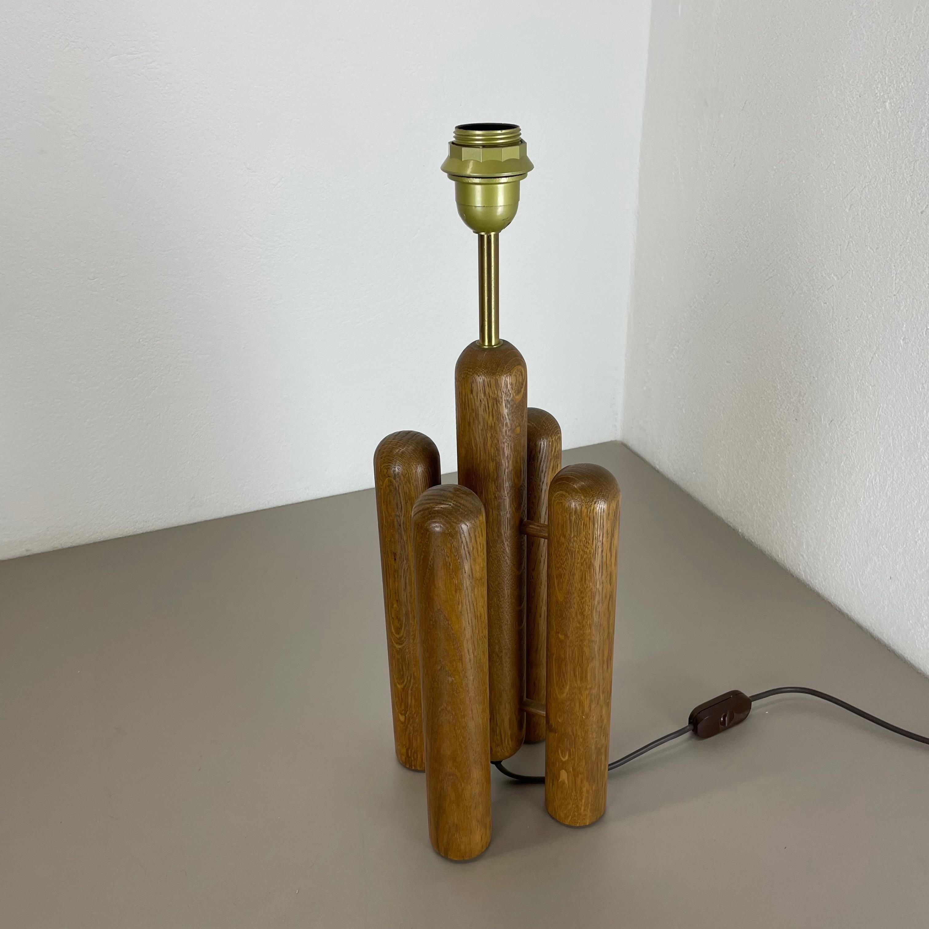 Allemand Lampe de bureau « Rocket » sculpturale en bois organique fabriquée par Temde, Allemagne, années 1970 en vente
