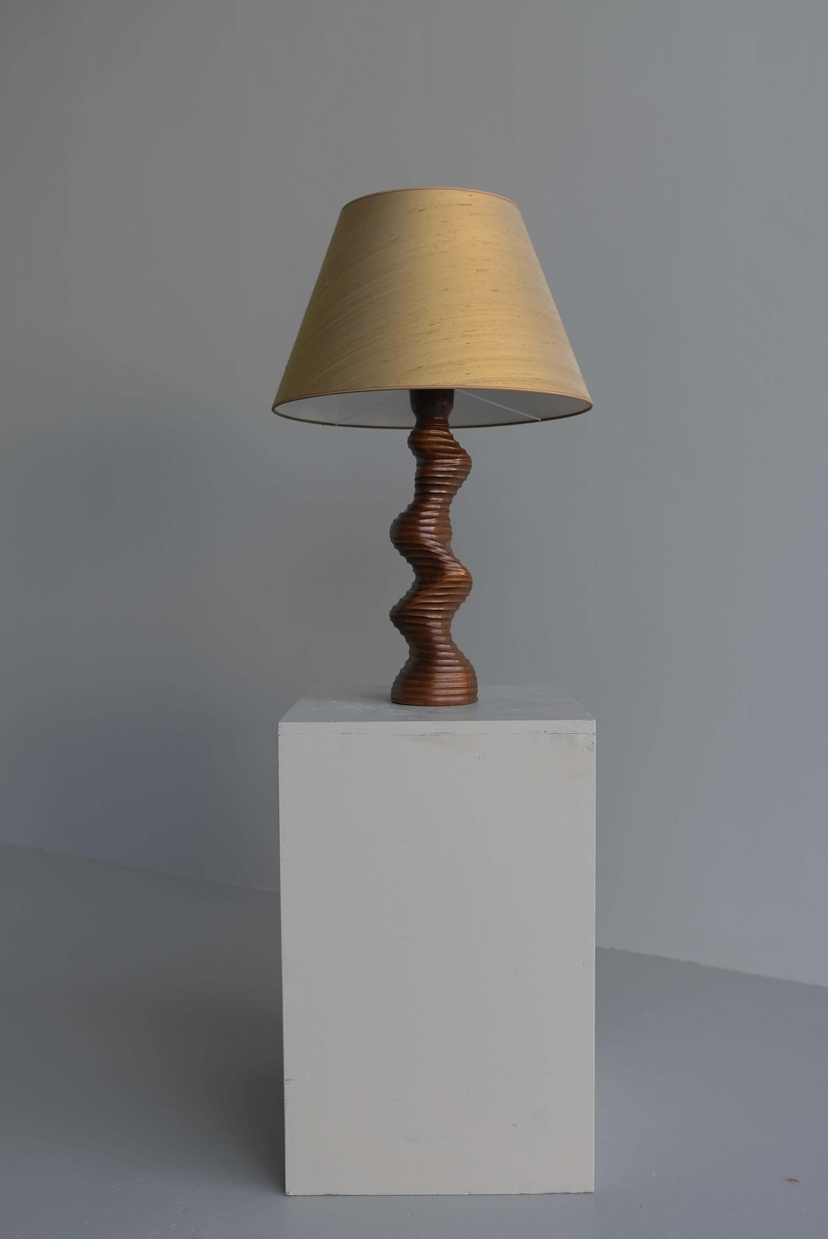 European Organic Sculptural Wooden table lamp with Green Silk Shade, 1960's For Sale