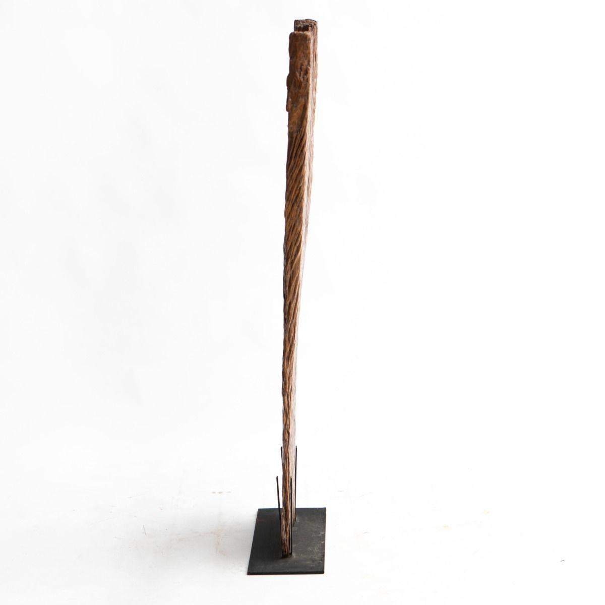 20ième siècle Sculpture organique en bois dur de Narra des Philippines en vente