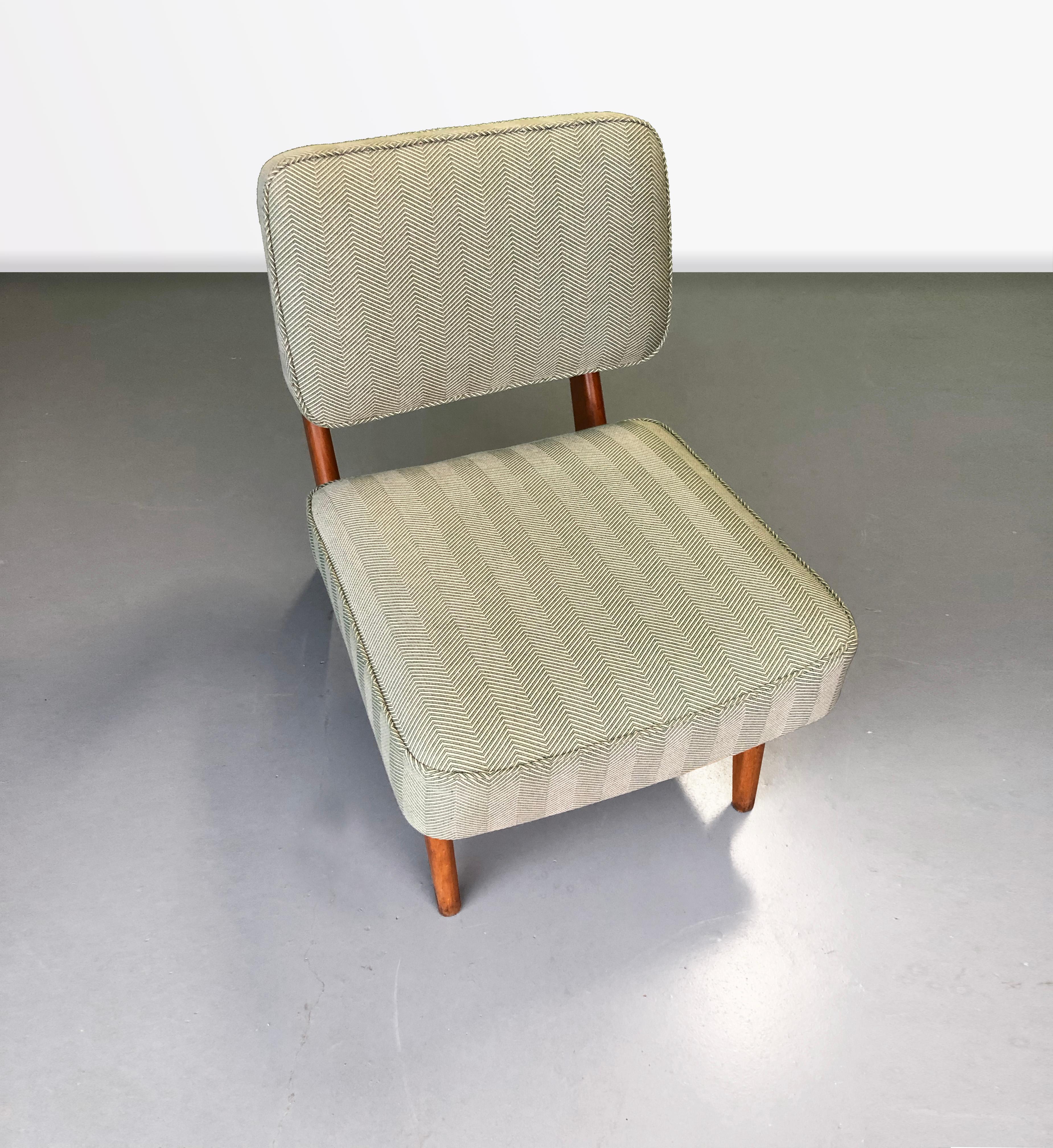 Organic Shape Chair by Moveis Cimo, Brazil 1950s In Good Condition For Sale In Whitstable, GB