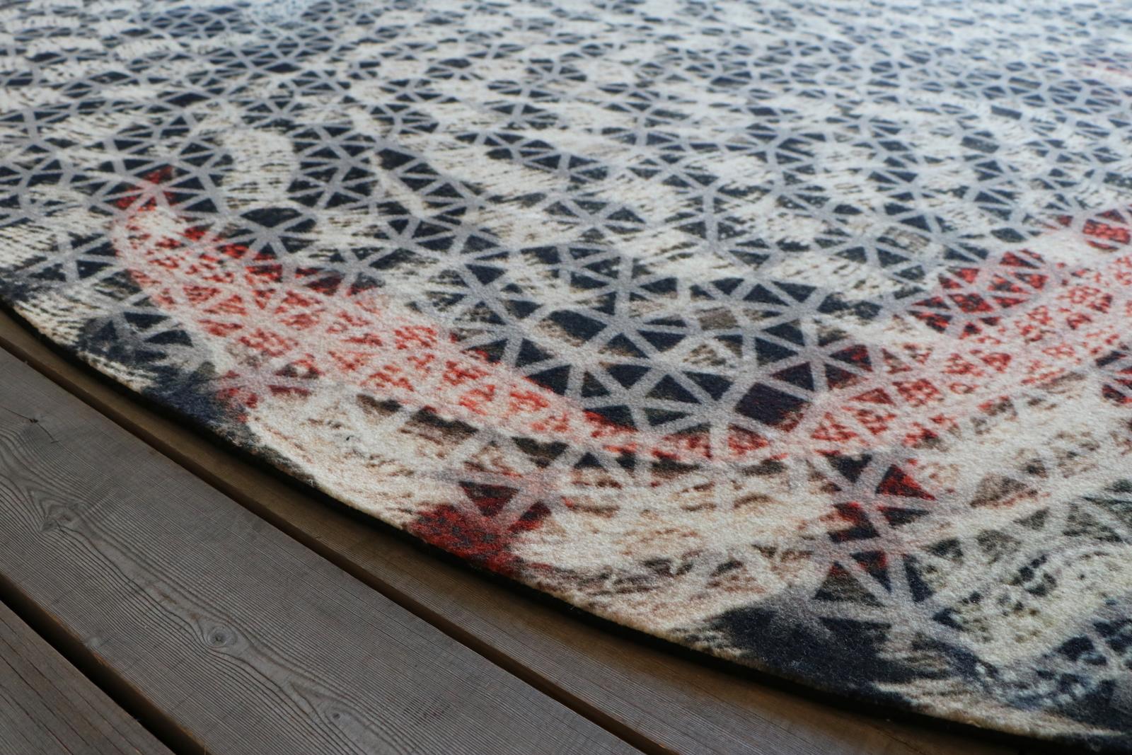 Modern Contemporary Organic Shape Squared Resistant Rug by Deanna Comellini 380x395 cm For Sale