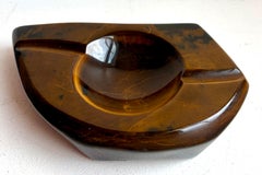 Posacenere in pietra "occhio di tigre" dalla forma organica, Sudafrica, anni '70