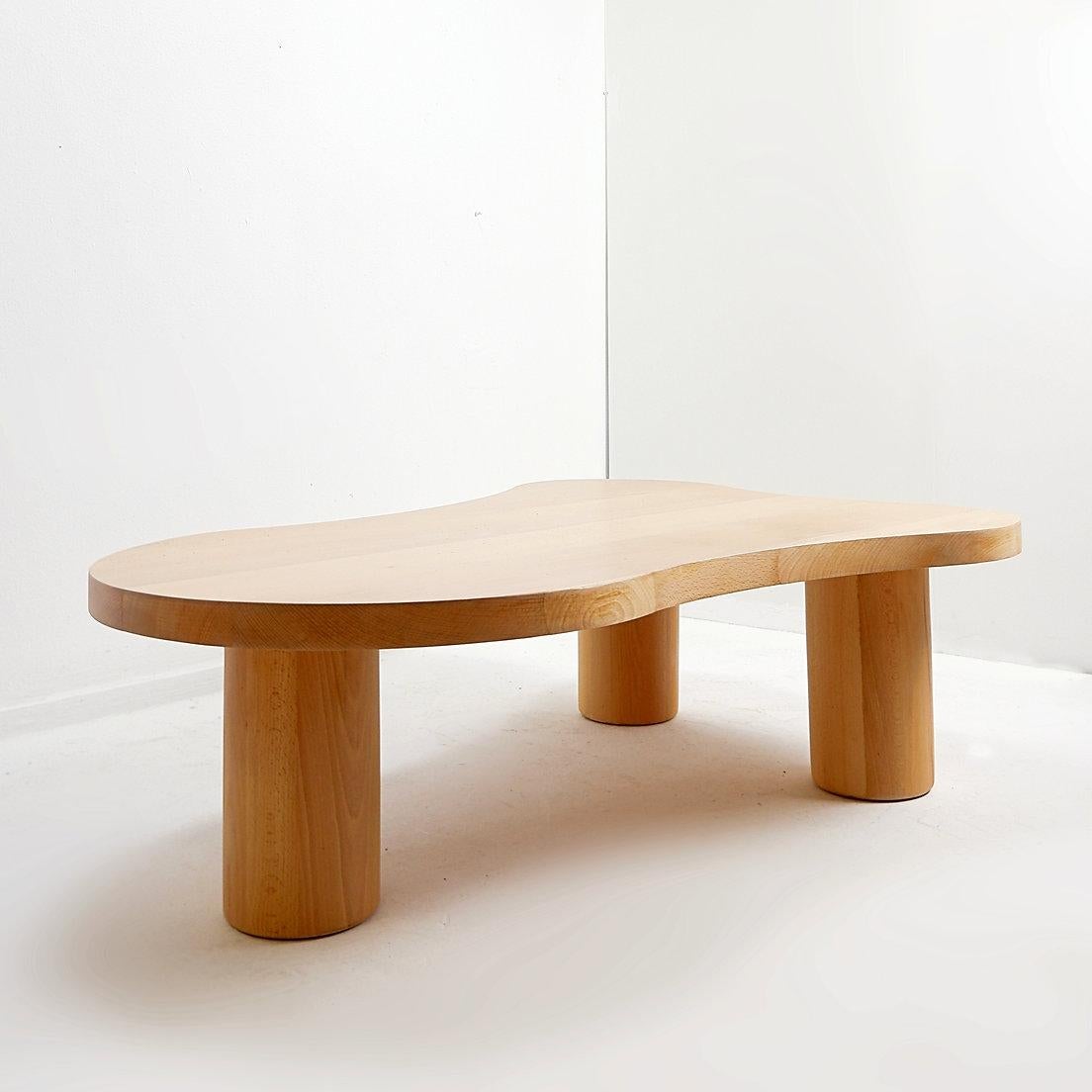 Table basse de forme organique en vente 6