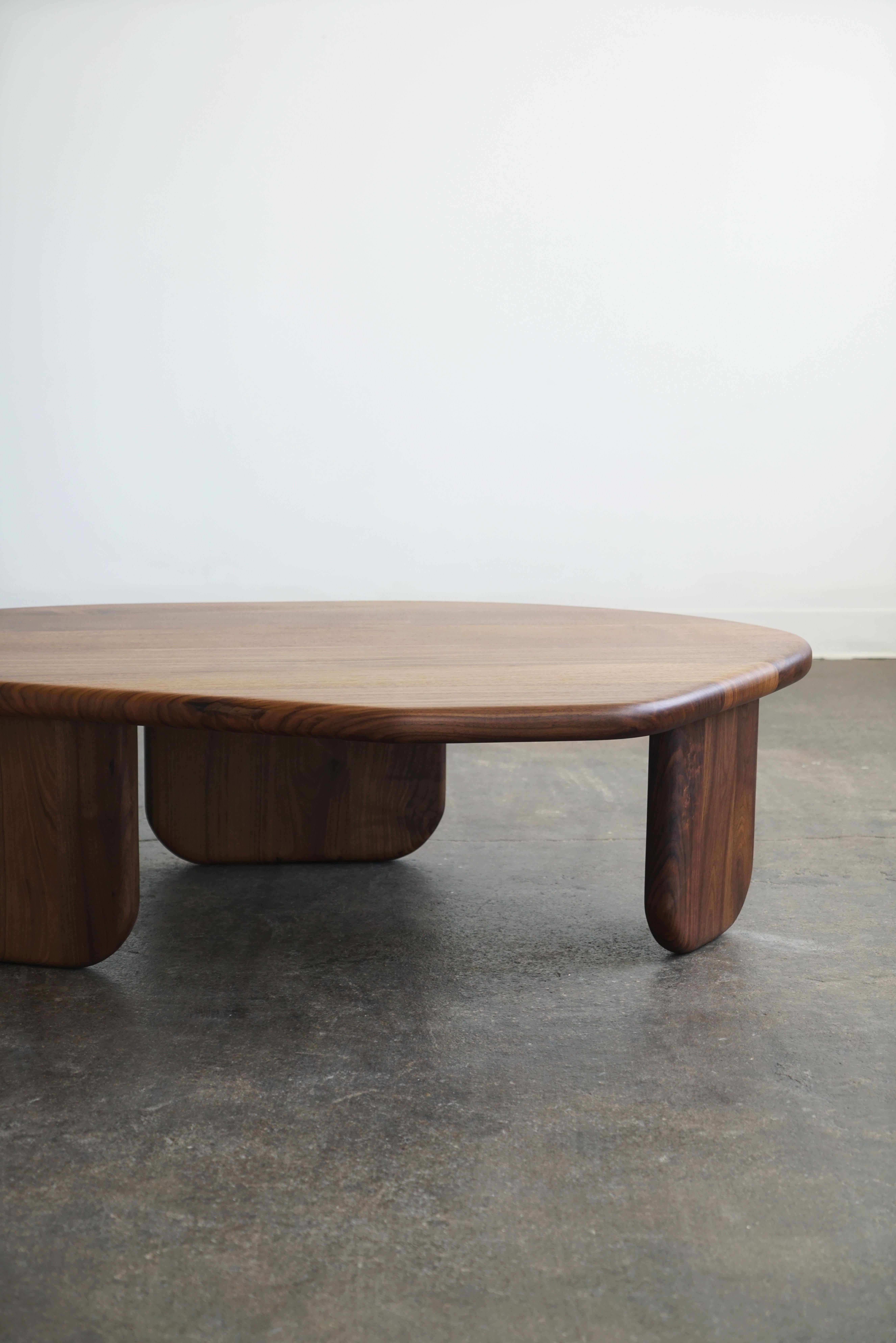 Organic Shaped Modern Nesting Coffee Tables by Last Workshop, Walnut In New Condition For Sale In Chicago, IL