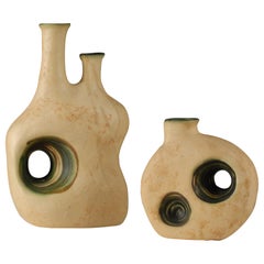 Organic Shaped Pair of Sand Green Biomorfic Vase 20th Century Modern