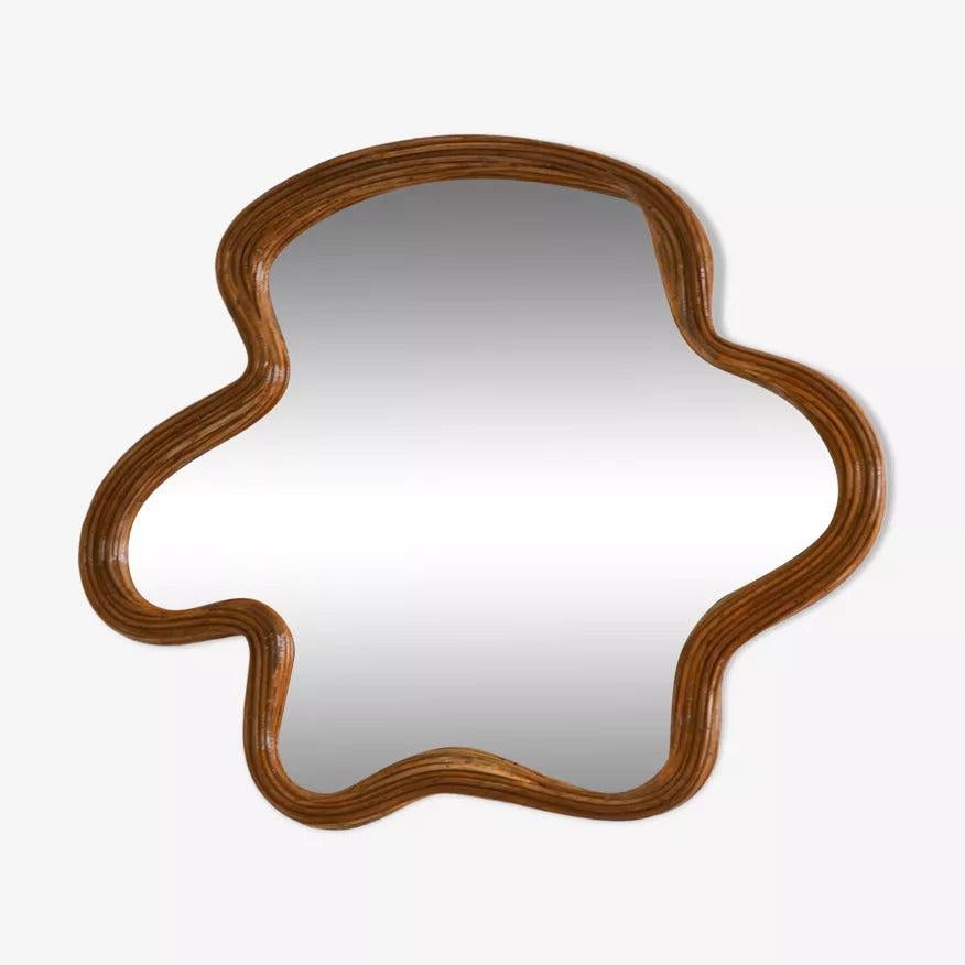 Miroir en rotin de forme organique Excellent état - En vente à Oxford, GB