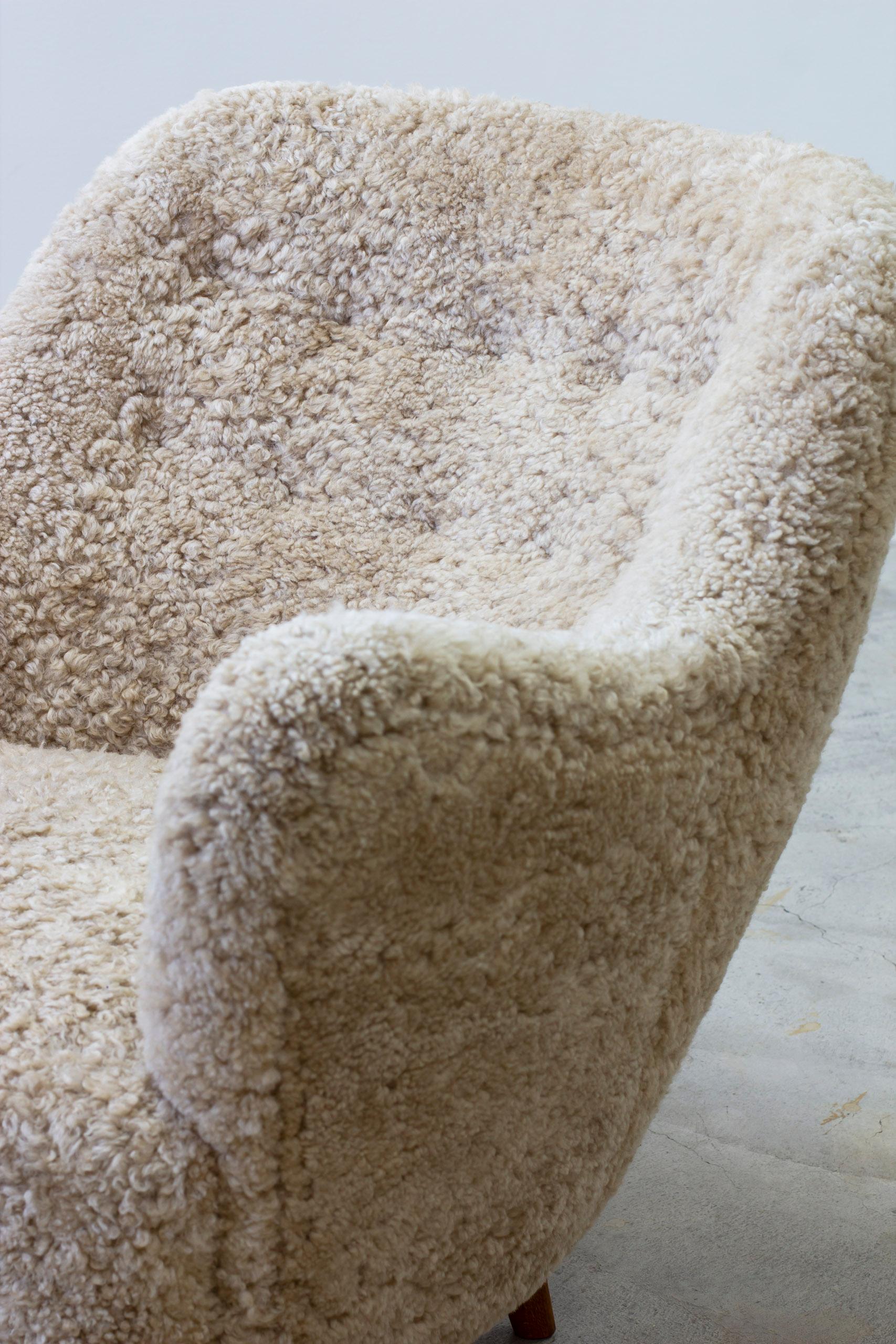 Organic sheepskin lounge chair in the style of Finn Juhl 5