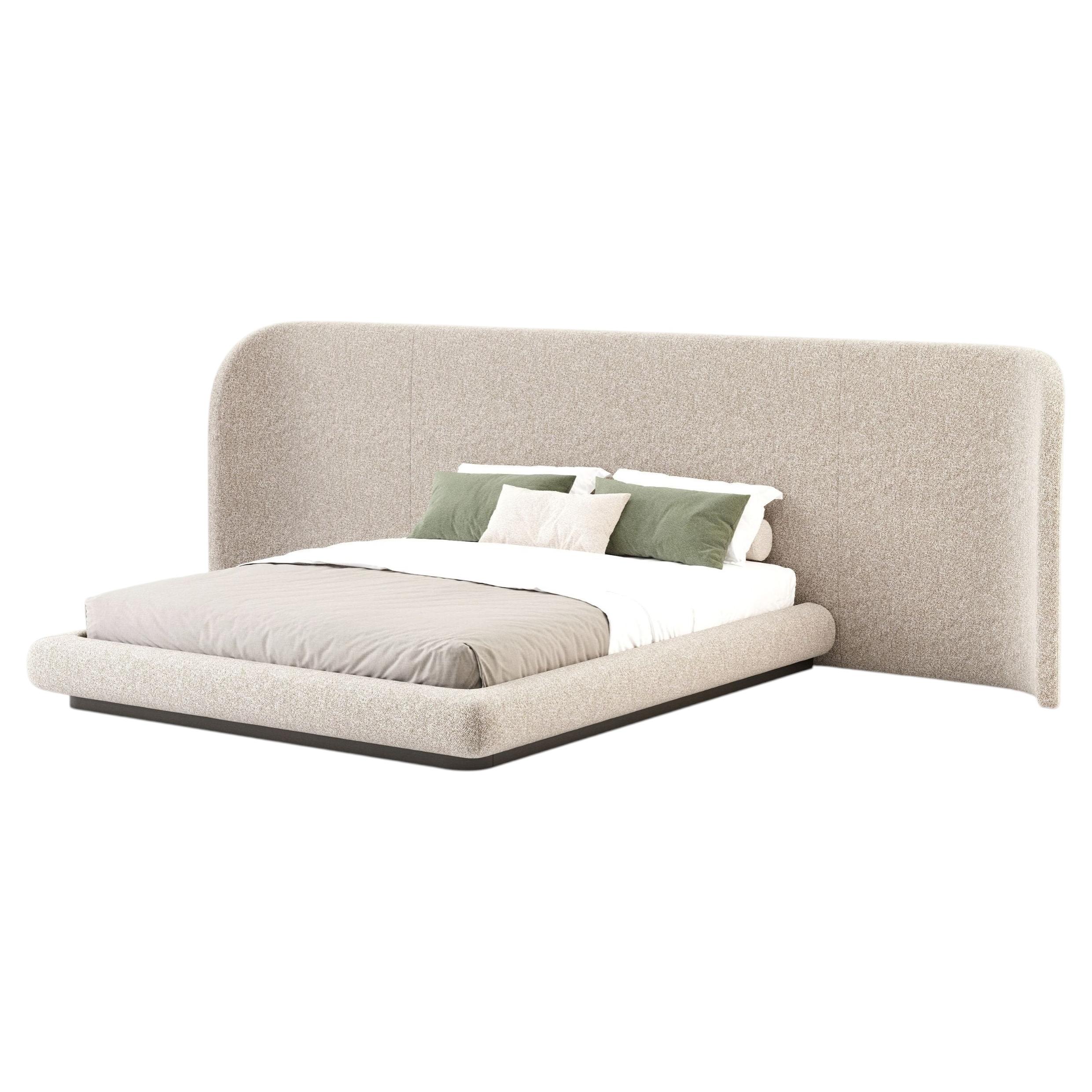 Letto A. Stone organico in tessuto imbottito, fatto a mano da Stylish Club
