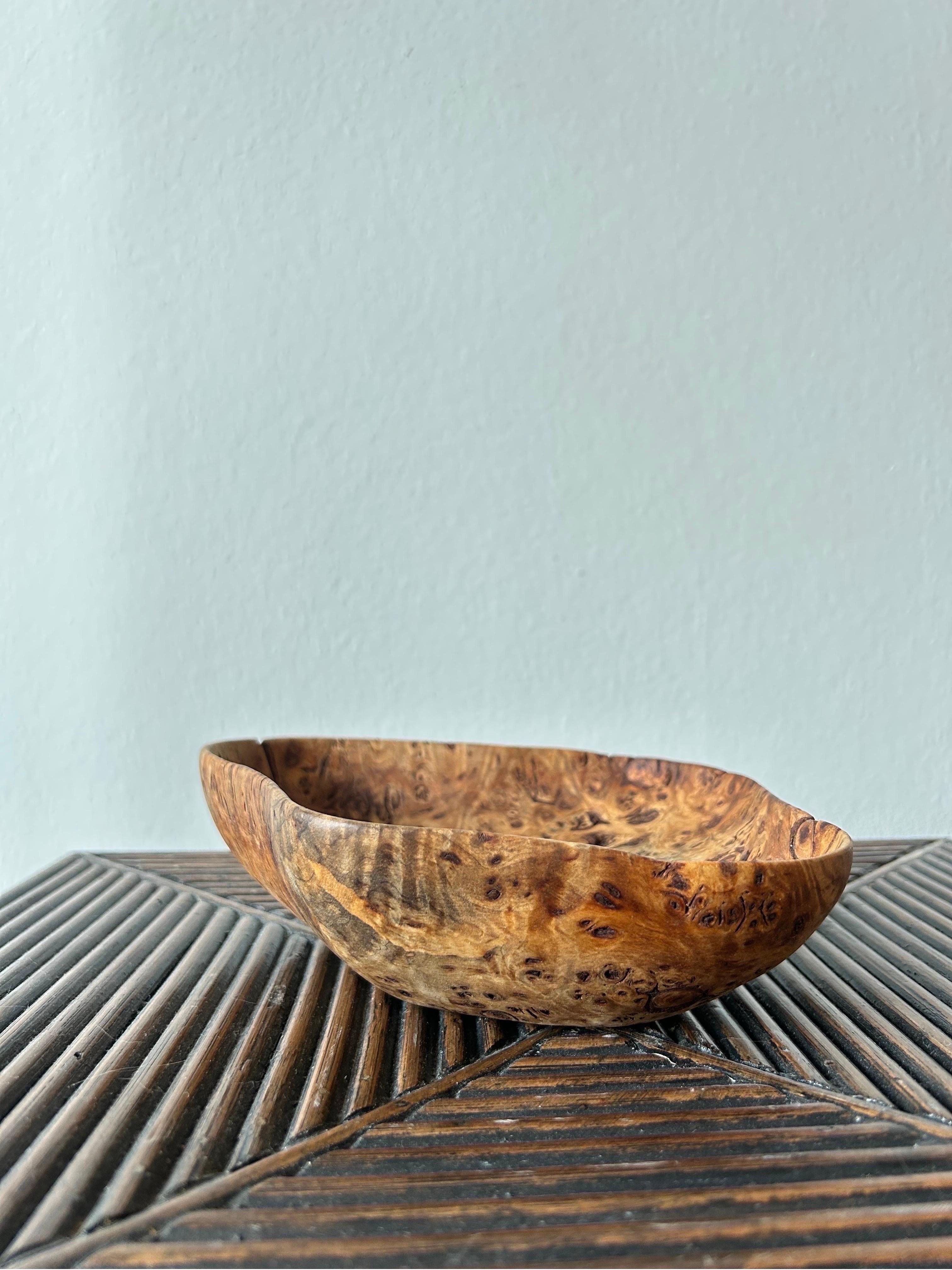 Mid-20th Century Organic Swedish Bowl in Elm Root Wood, 1940s For Sale