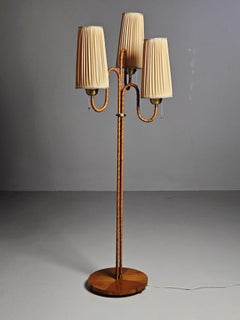 Organic Swedish designer floor lamp from the 1940s