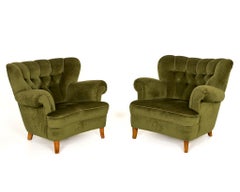 Fauteuils modernes suédois organiques en velours mohair olive, Suède