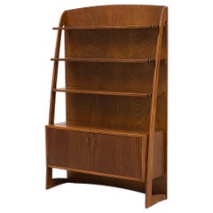 Bibliothèque organique suédoise moderne en hêtre teinté