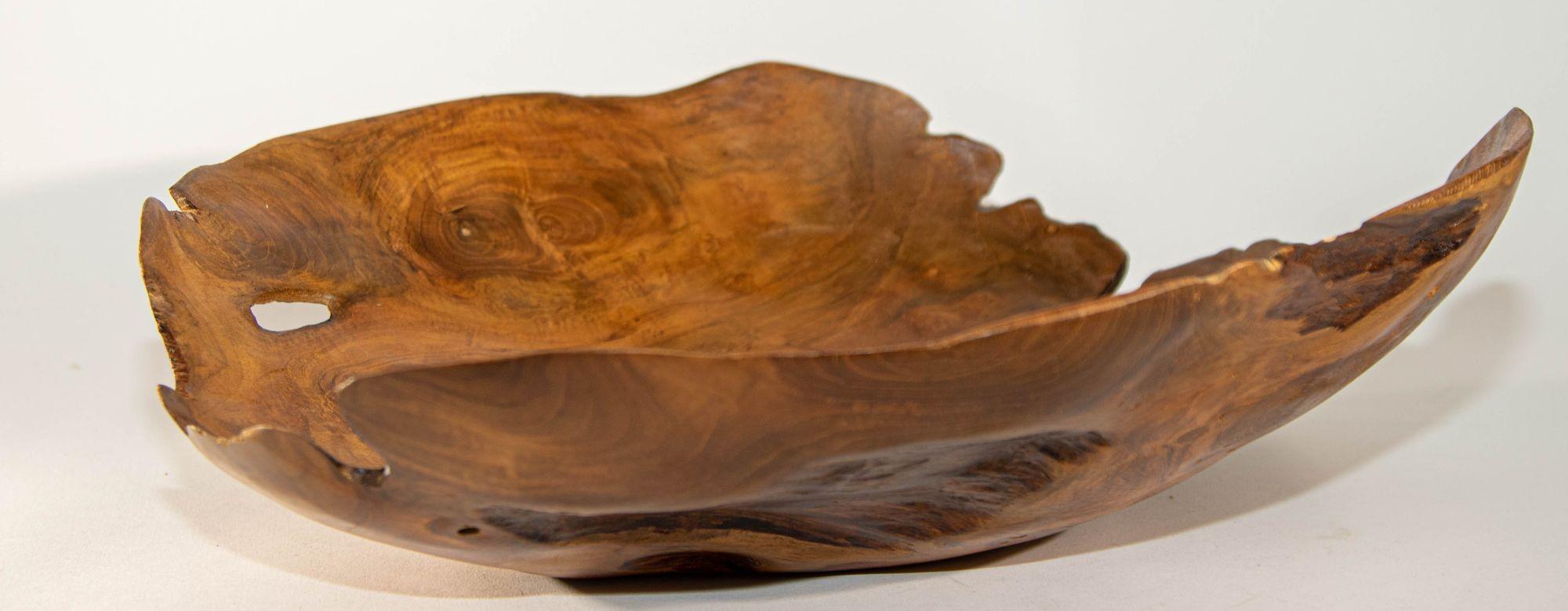 Vintage Organic unique scpted teak burl wood root fruit bowl.Large Organic Natural Free Form Live Edge Scptural Root Wood Bowl.A rustic teak burl wood bowl crafted on the island of Java, Indonesia with a shiny pished finish. The bowl burl wood