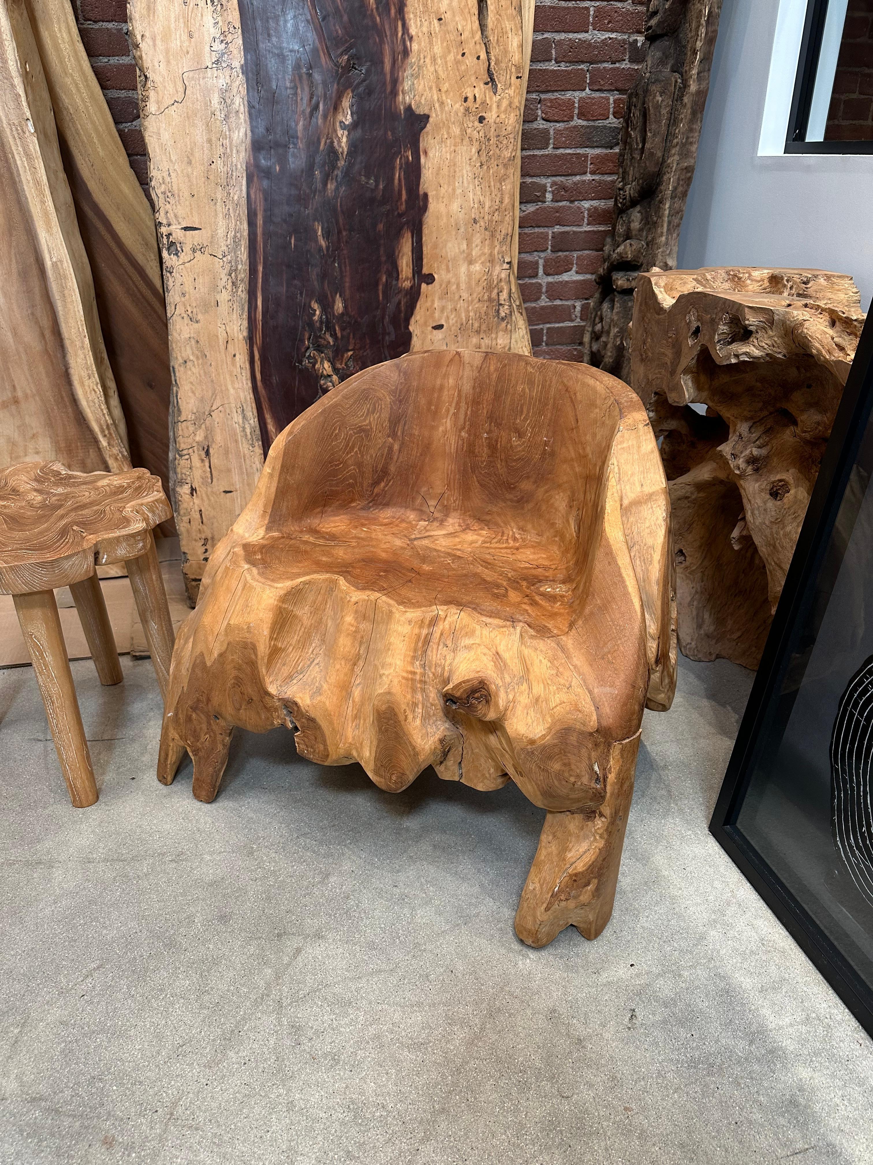 Sedia d'angolo in teak organico In condizioni buone in vendita a Los Angeles, CA