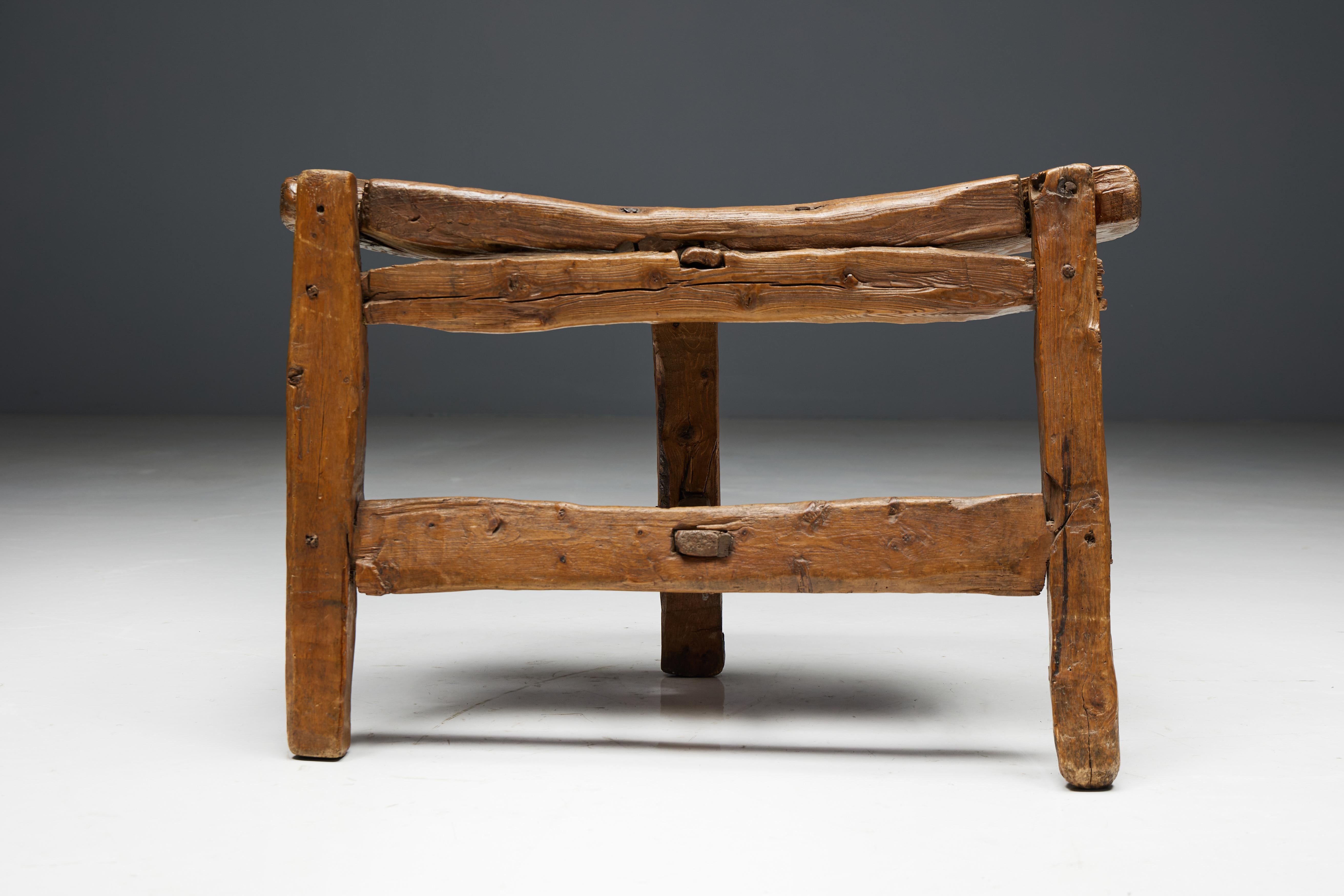 Organic Tripod Bench in Solid Wood, France, 19th Century For Sale 1