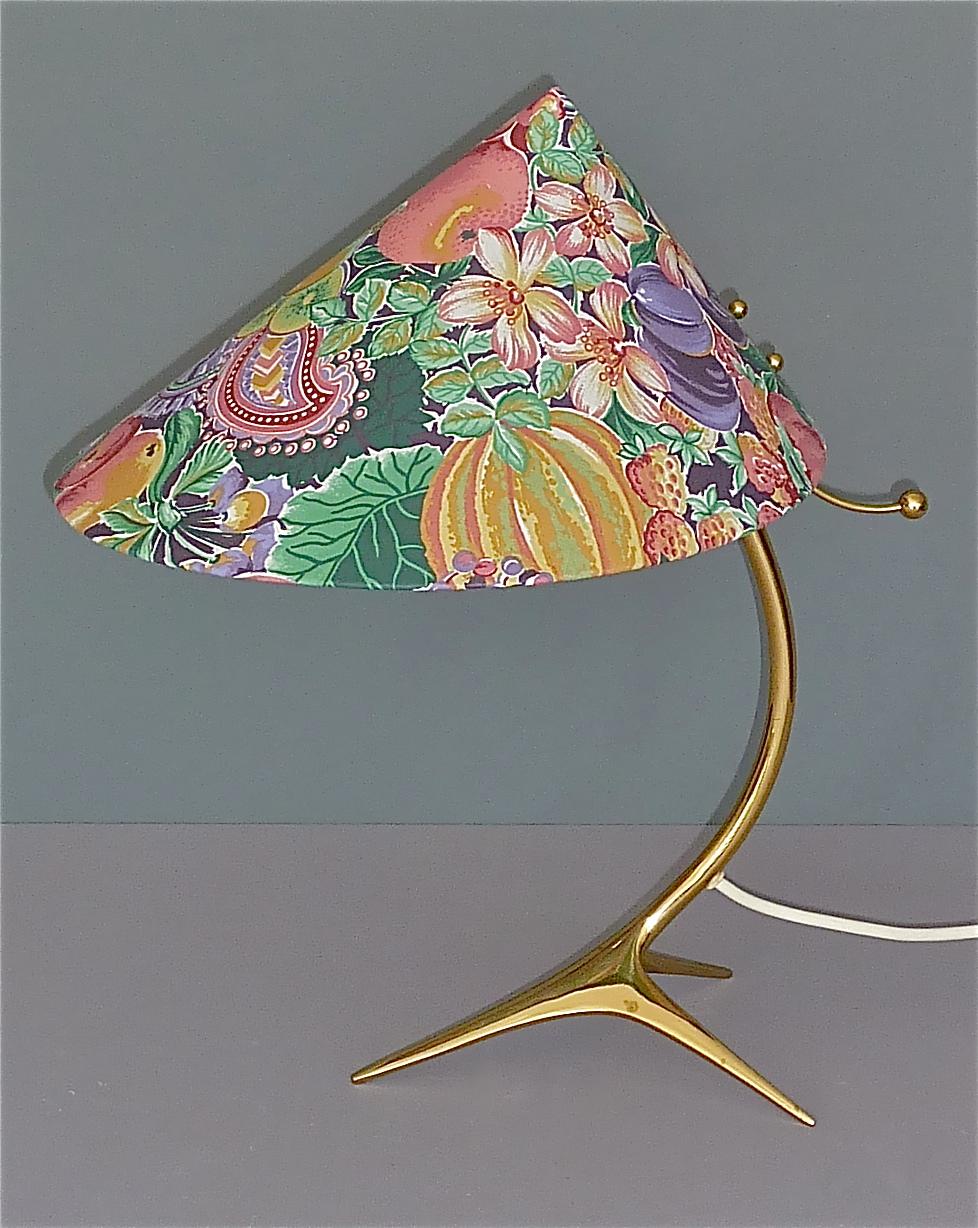 Mid-Century Modern Organic Tripod Brass Table Lamp Flower Shade Josef Frank Style 1950 For Sale