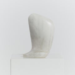 Organic upright form in Carrara marble