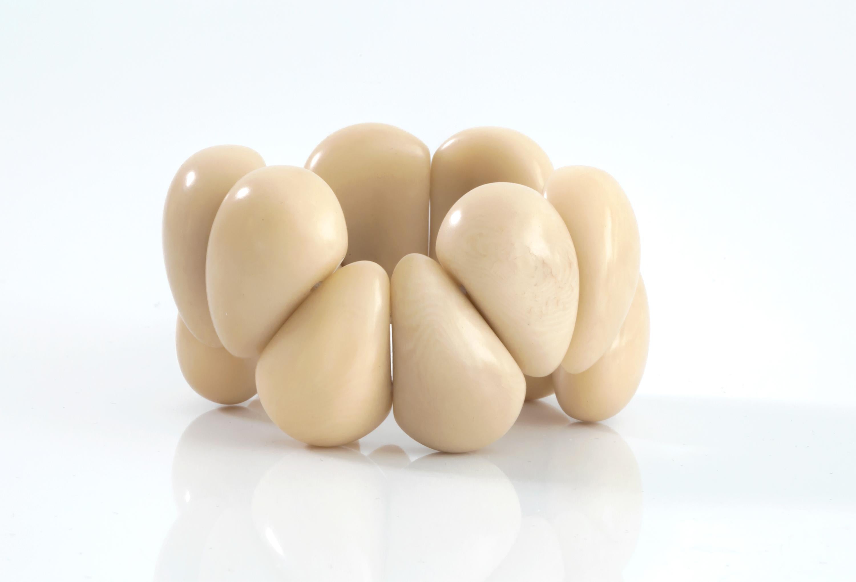 Contemporary Organic Vegetable Ivory Angelica Leon Norway Cuff Bracelet For Sale