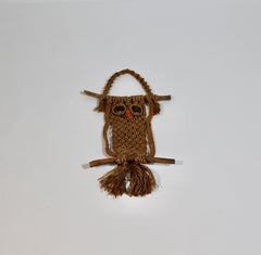 Organic Vintage Brown Orange Animal Owl Makramee Beech, 1970s