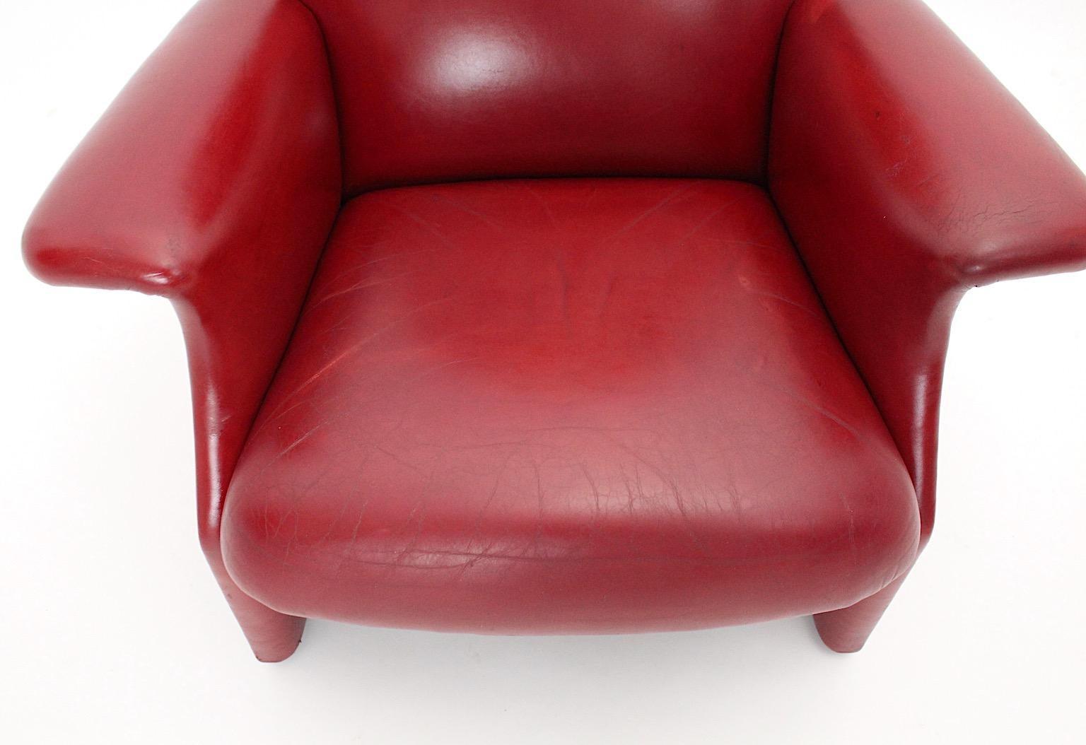 Organic Vintage Sculptural Red Lounge Chair by Achille & Piero Castiglioni 1960s For Sale 9