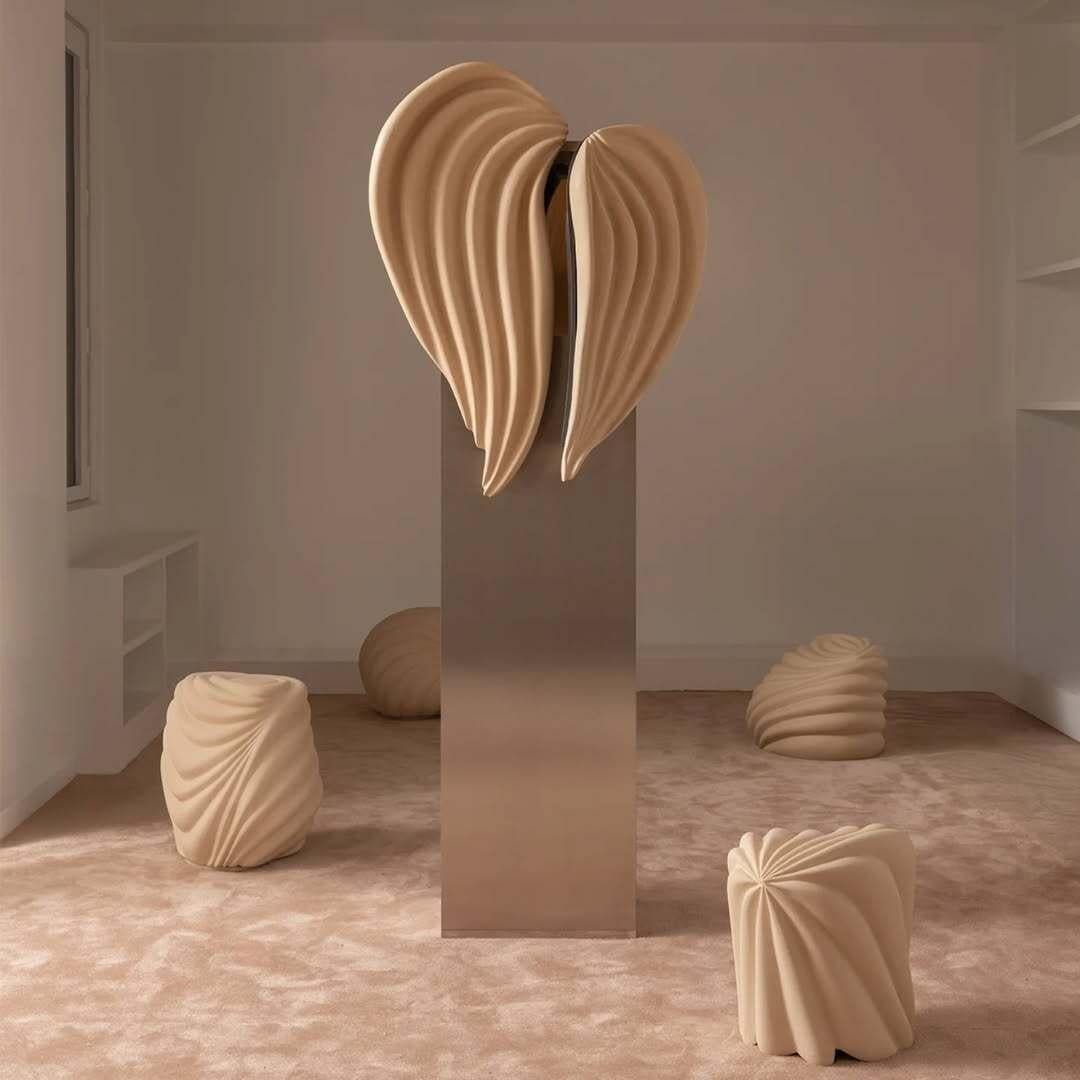 Organic Wave Form Sculptural Soft Beige Ceramic Sconce by Elsa Foulon For Sale 12