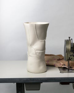 Vase Kawa en céramique blanc organique 6 par Luft Tanaka, Sculptural, Ivory, Porcelain