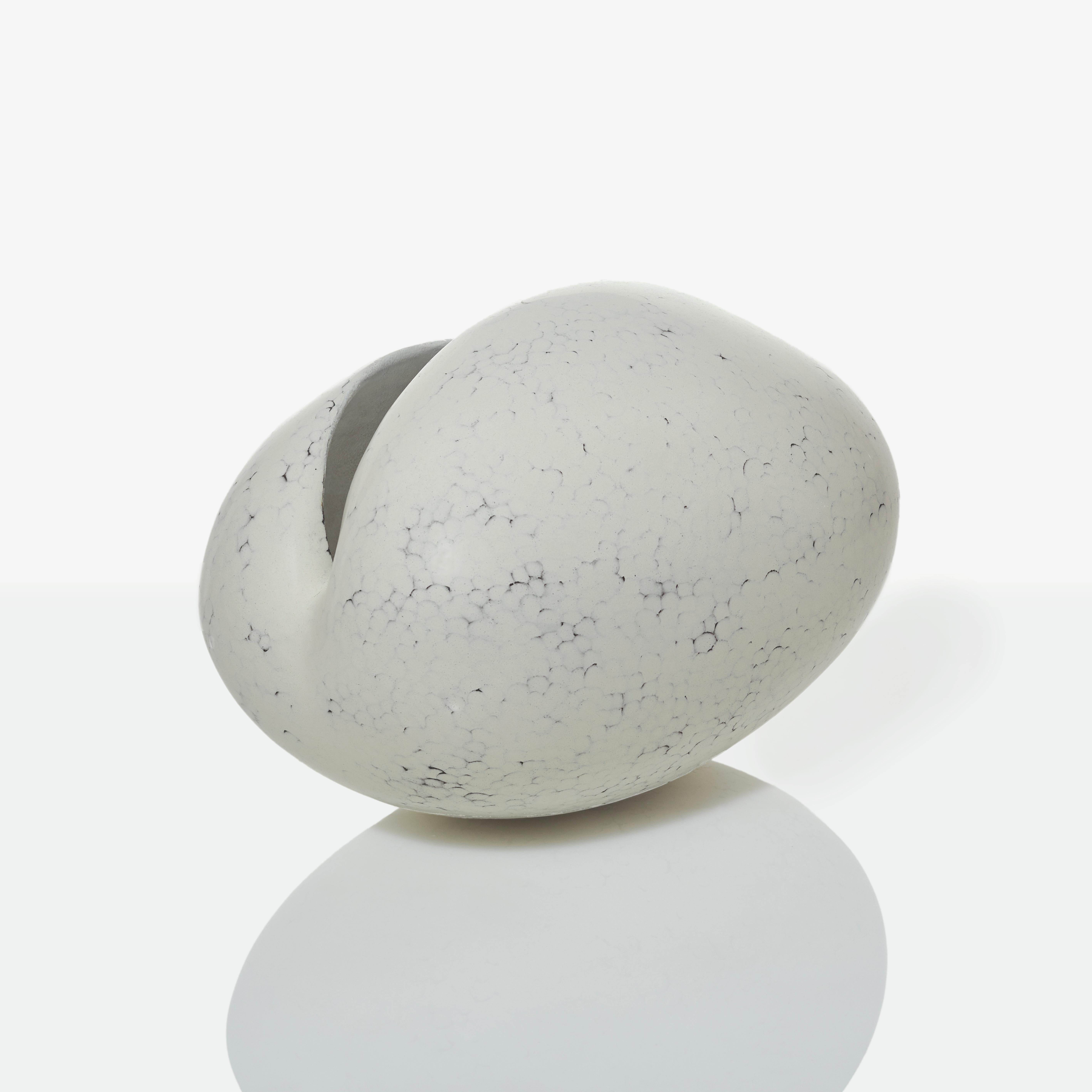 Winter, 2023 (Ceramic, C. 12.2 in. h x 15.7 in. w x 9.5 in. d, Object No.: 4170)

Sangwoo Kim was born in Korea in 1980 and currently lives and works in France. He received his degree from the National University in Seoul and is the recipient of