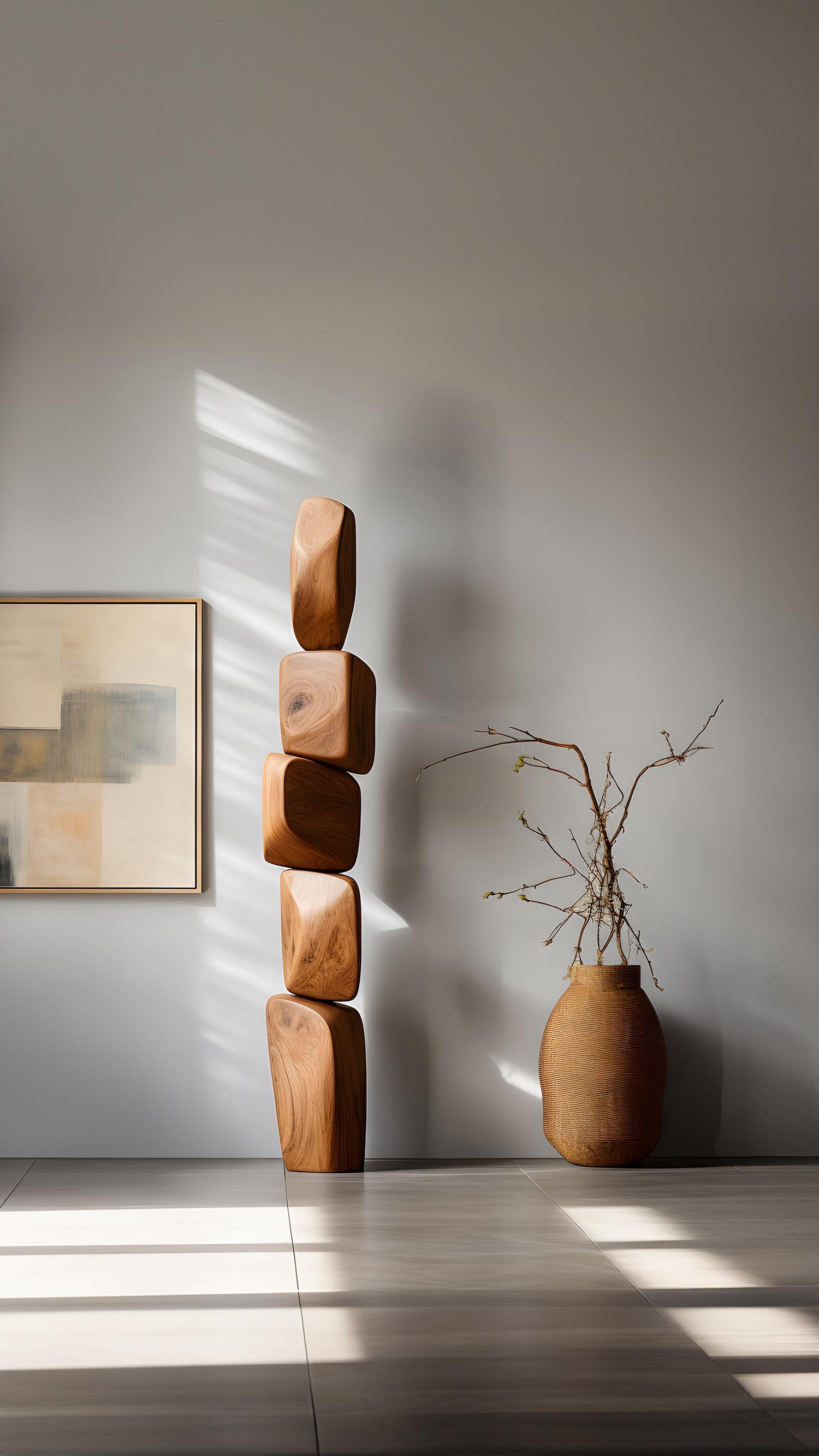Modern Carved Tranquility Totem Still Stand No46, Joel Escalona Design In New Condition For Sale In Estado de Mexico CP, Estado de Mexico