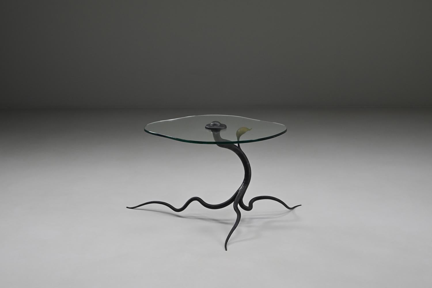 Brutalist Organic wrought iron side table, 1970s Belgium. For Sale