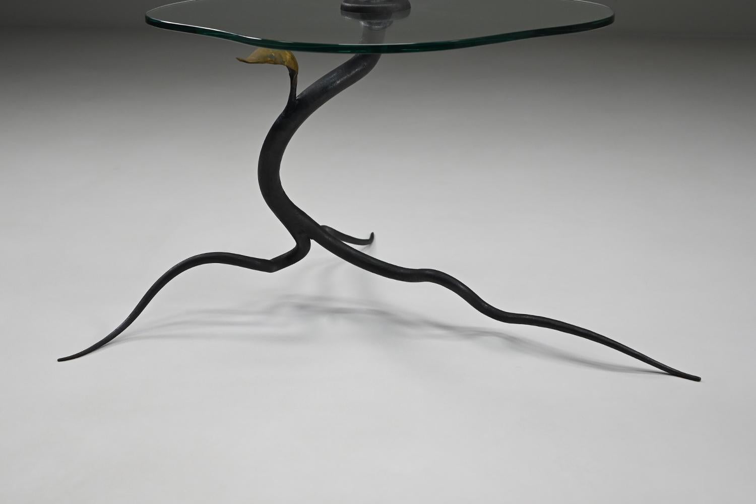 Organic wrought iron side table, 1970s Belgium. For Sale 1