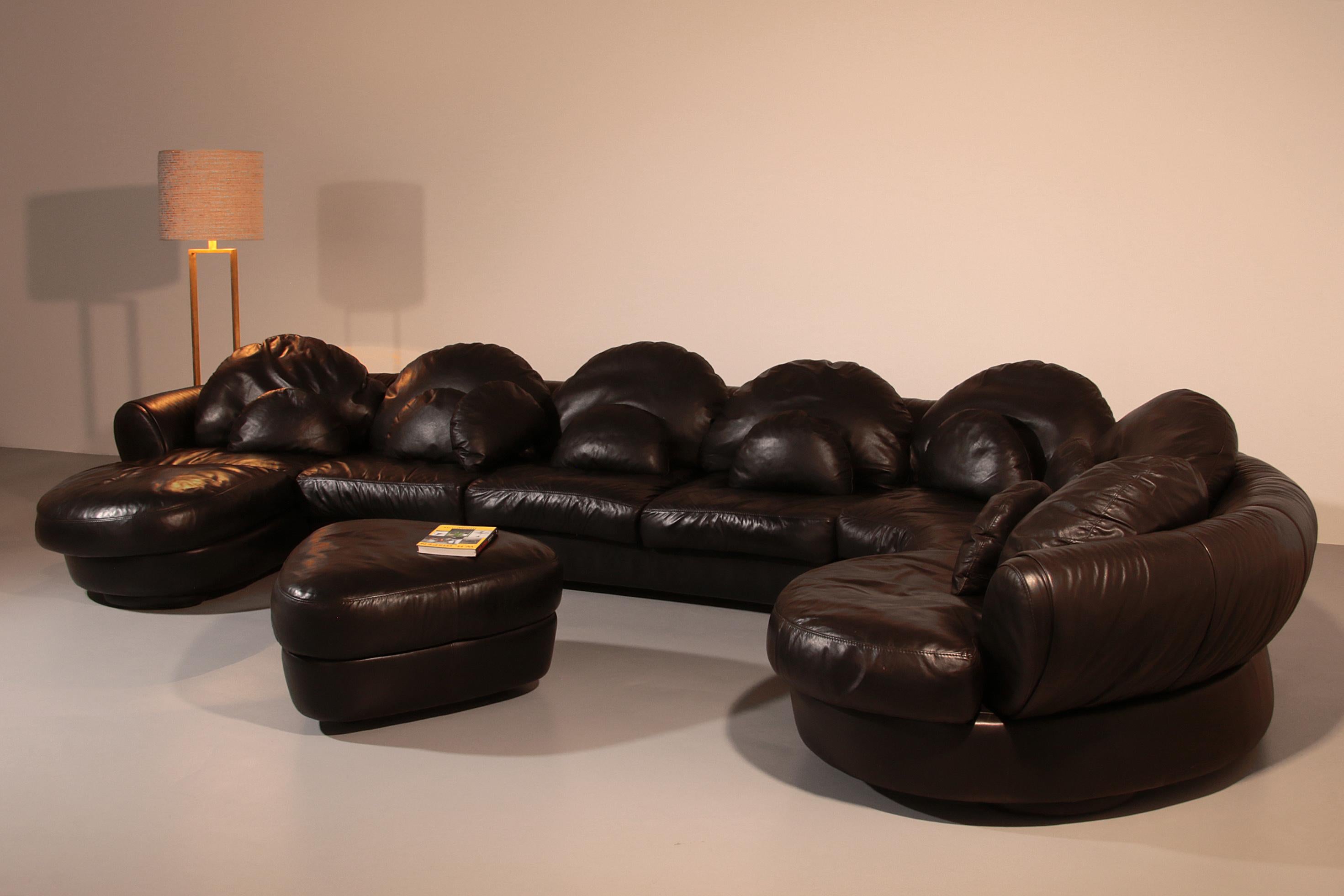 Organically Shaped Post-Modern Sectional Sofa in Black Leather en venta 7