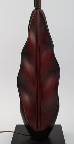 Organically Shaped Table Lamp in Hand-Painted Wood on Base, Mid-20th Century