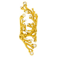 Organo-chic Gold and Diamond Ring